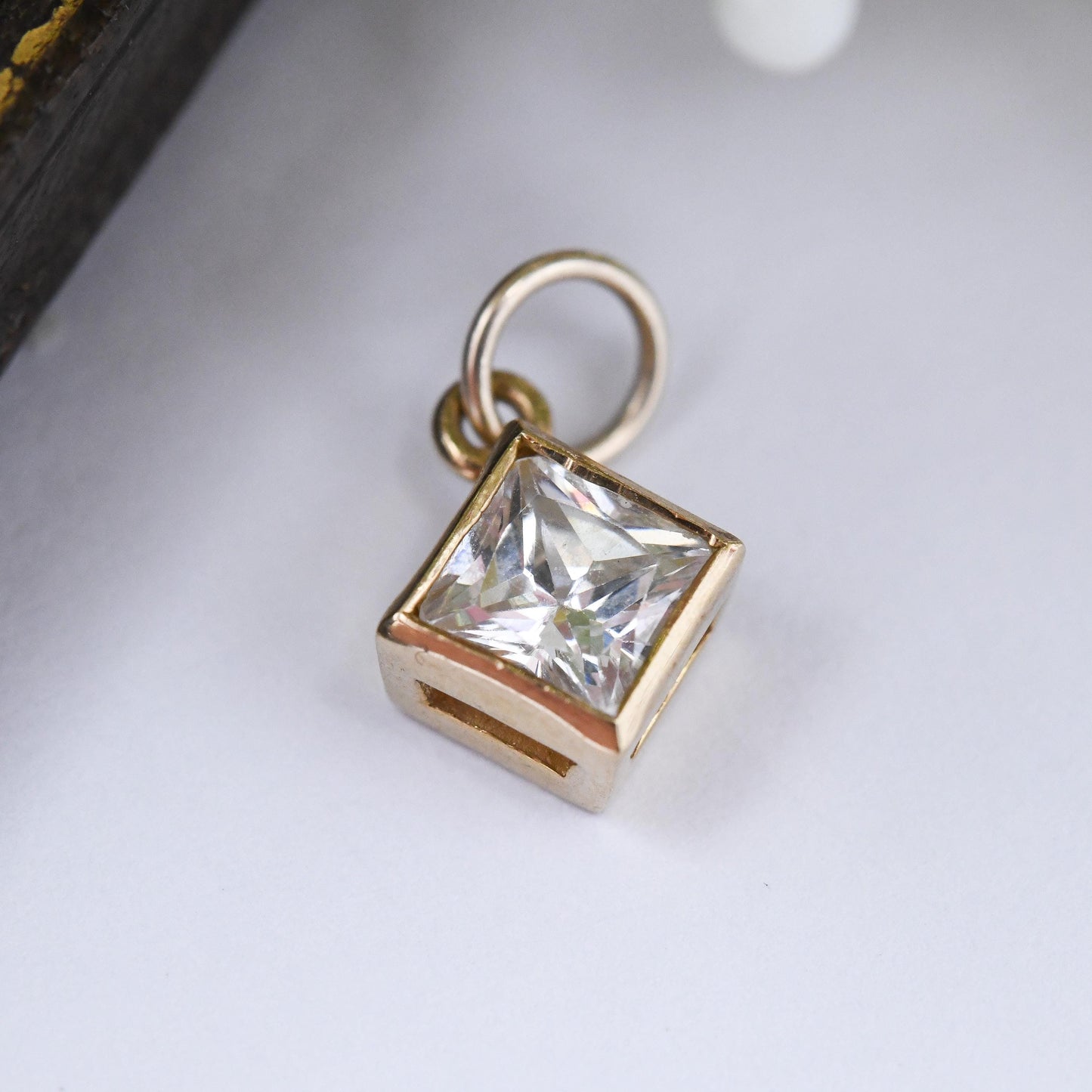 Vintage 9ct Gold Cubic Zirconia Pendant - Small Gold Charm | Sparkly Stone Diamond Shape