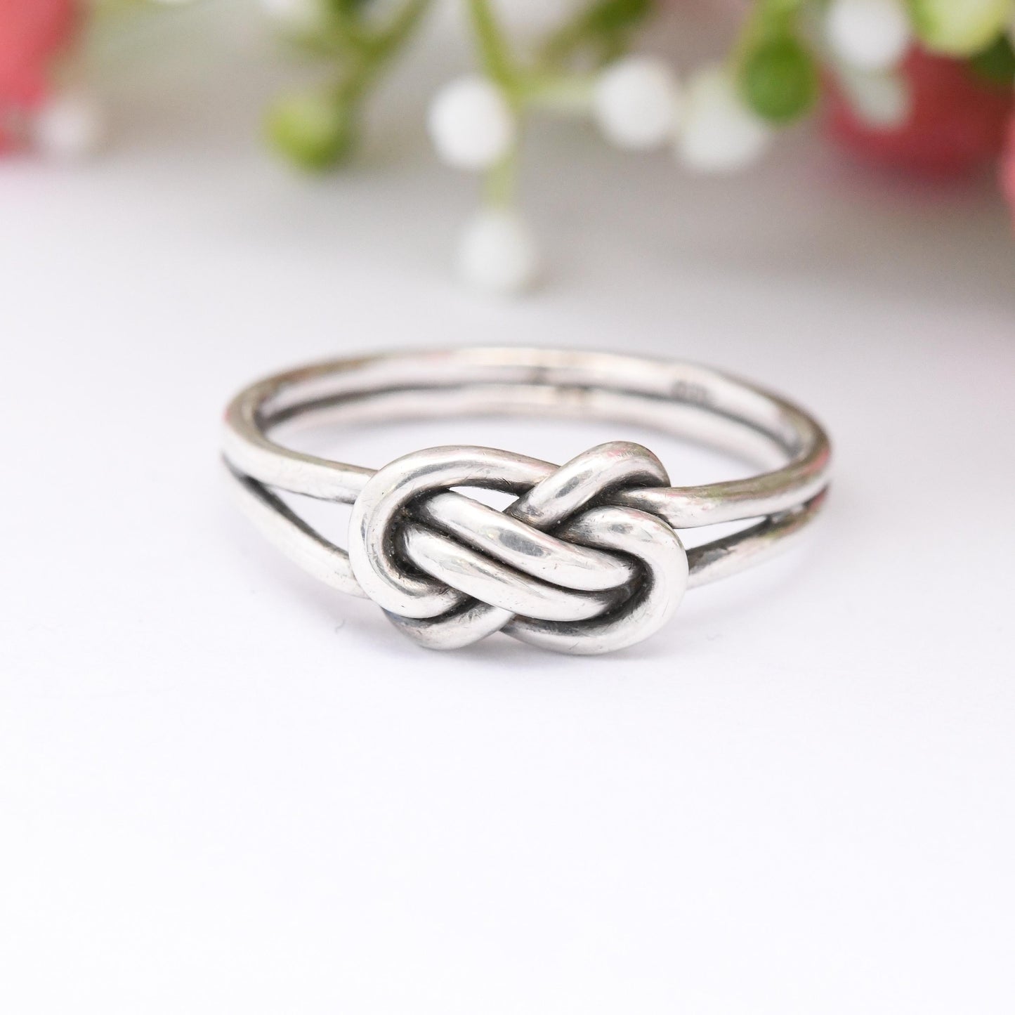 Vintage Sterling Silver Knot Ring- Minimalist Twisted Knot Ring | Puzzle Ring Style | UK Size - O 1/2 | US Size - 7 1/2