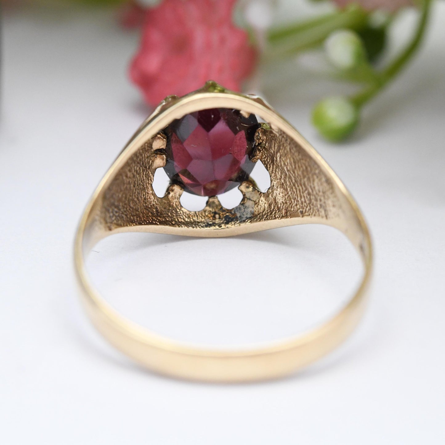 Vintage 9ct Gold Garnet Signet Ring 1985 Charles Lucas and Sons CL&S Edinburgh - Statement Unisex Jewellery | UK Size - P | US Size - 7 3/4