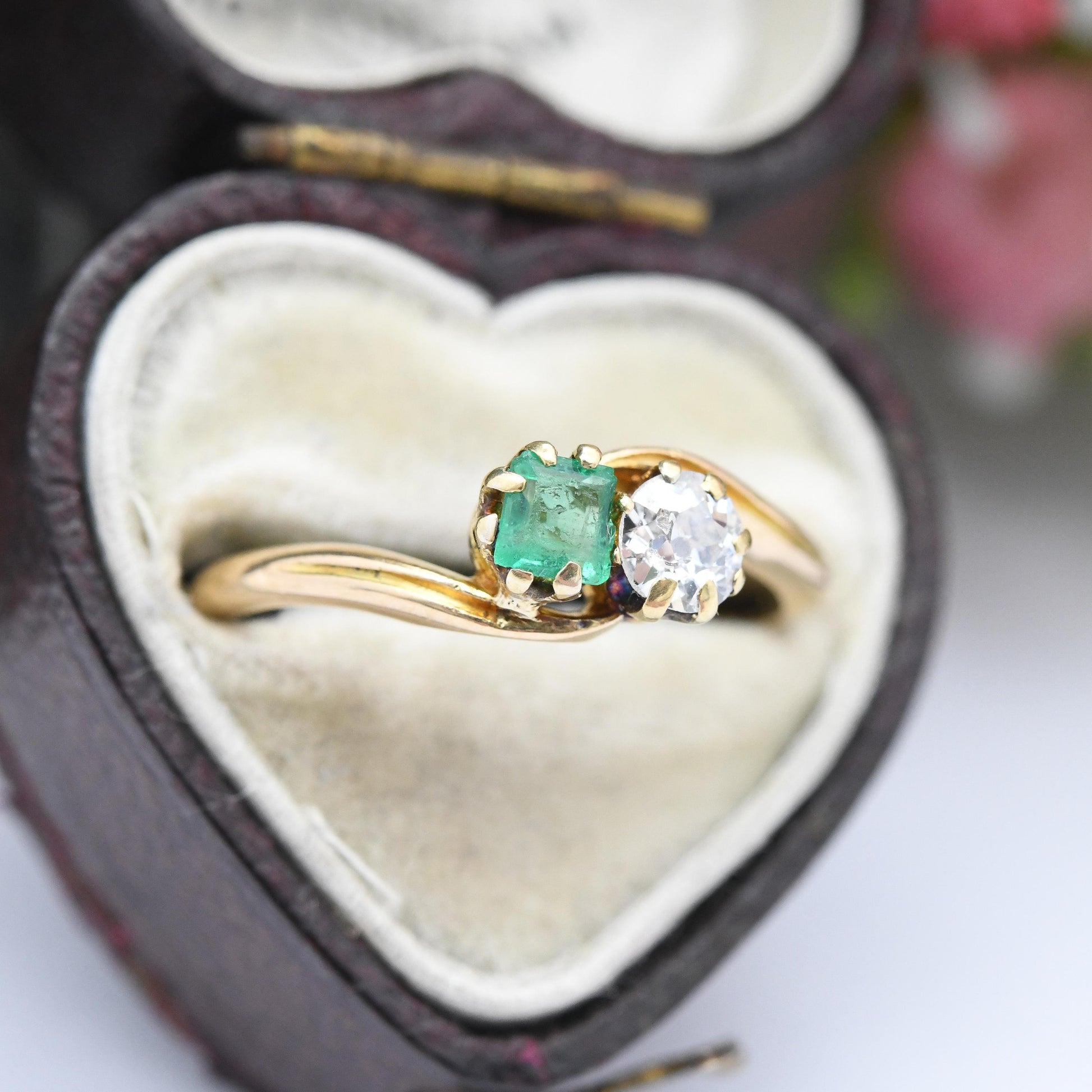 Antique 18ct Gold Diamond and Emerald Toi et Moi Ring 1900 - Edwardian Engagement Ring Two Stone Green White | UK Size M 1/2 | US Size 6 1/2