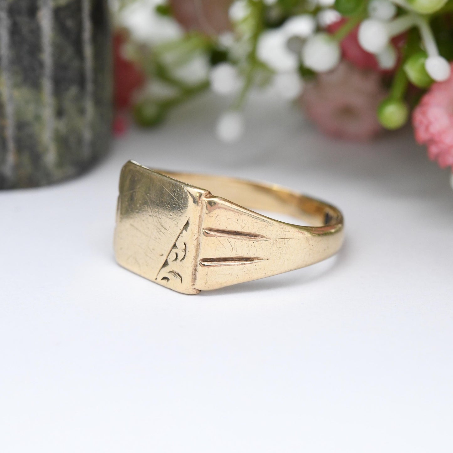 Vintage 9ct Gold Signet Ring 1967 CPS Jewellery - Unisex Everyday Solid Gold Ring | Gift for Him | UK Size - S | US Size - 9