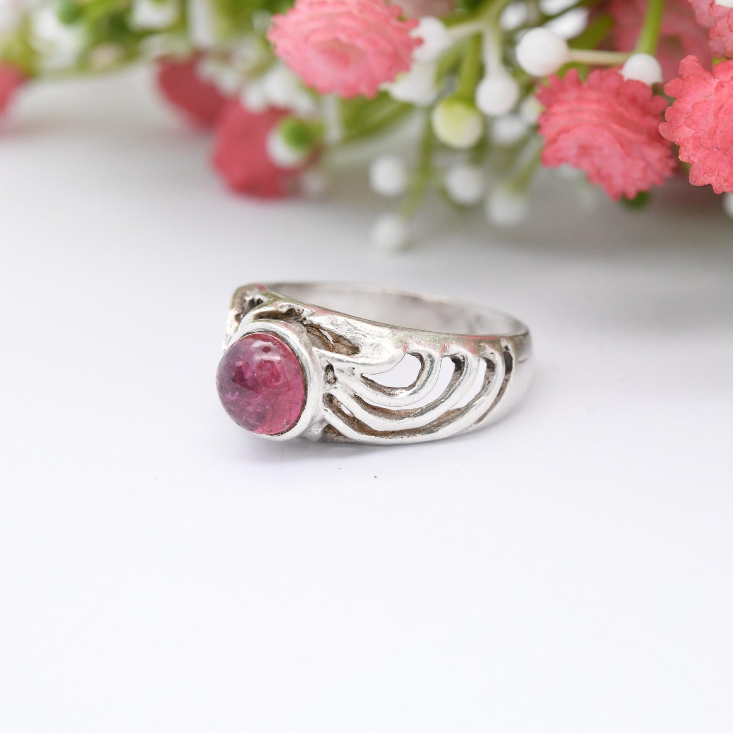 Vintage Silver Pink Stone Ring - Chunky Openwork Swirling Pattern | Chunky Cabochon Pink Stone Solitaire | UK Size - Q | US Size - 8