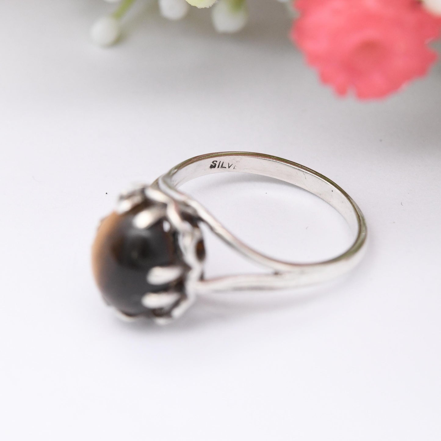 Vintage Sterling Silver Tiger's Eye Ring - Mid-Century Modern | Prong Set Brown Gemstone Oval Cabochon | UK Size - L | US Size - 5 3/4