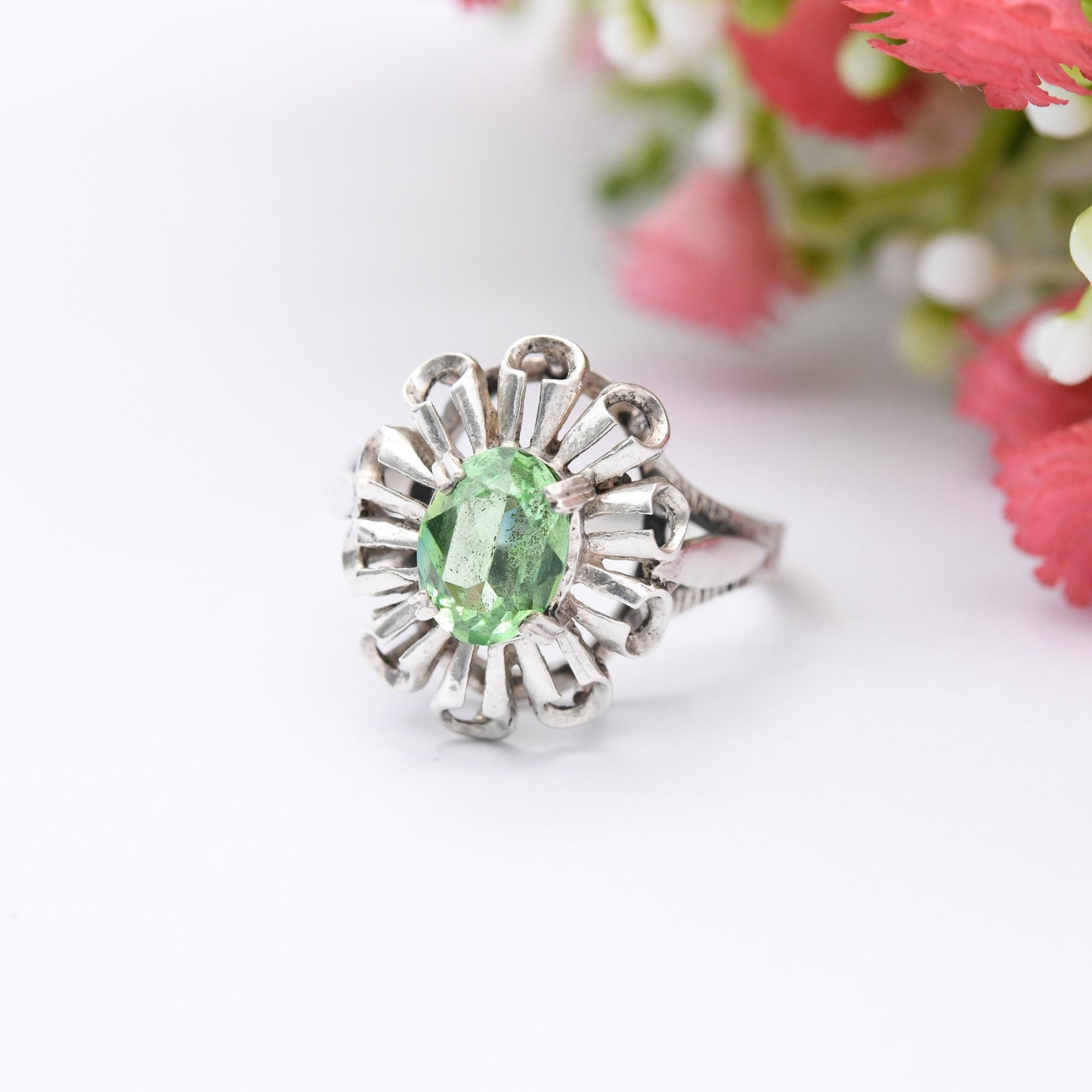 Vintage Mid-Century Sterling Silver Flower Ring 1977 Toye Kenning Spencer TK&S - Green Stone Cocktail Ring | UK Size - O | US Size - 7 1/4