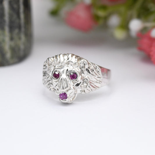 Vintage Sterling Silver Ruby Lion Face Ring - Sculptural Animal Jewellery Gift | Unusual Pinkie Ring | UK Size - J | US Size - 4 3/4