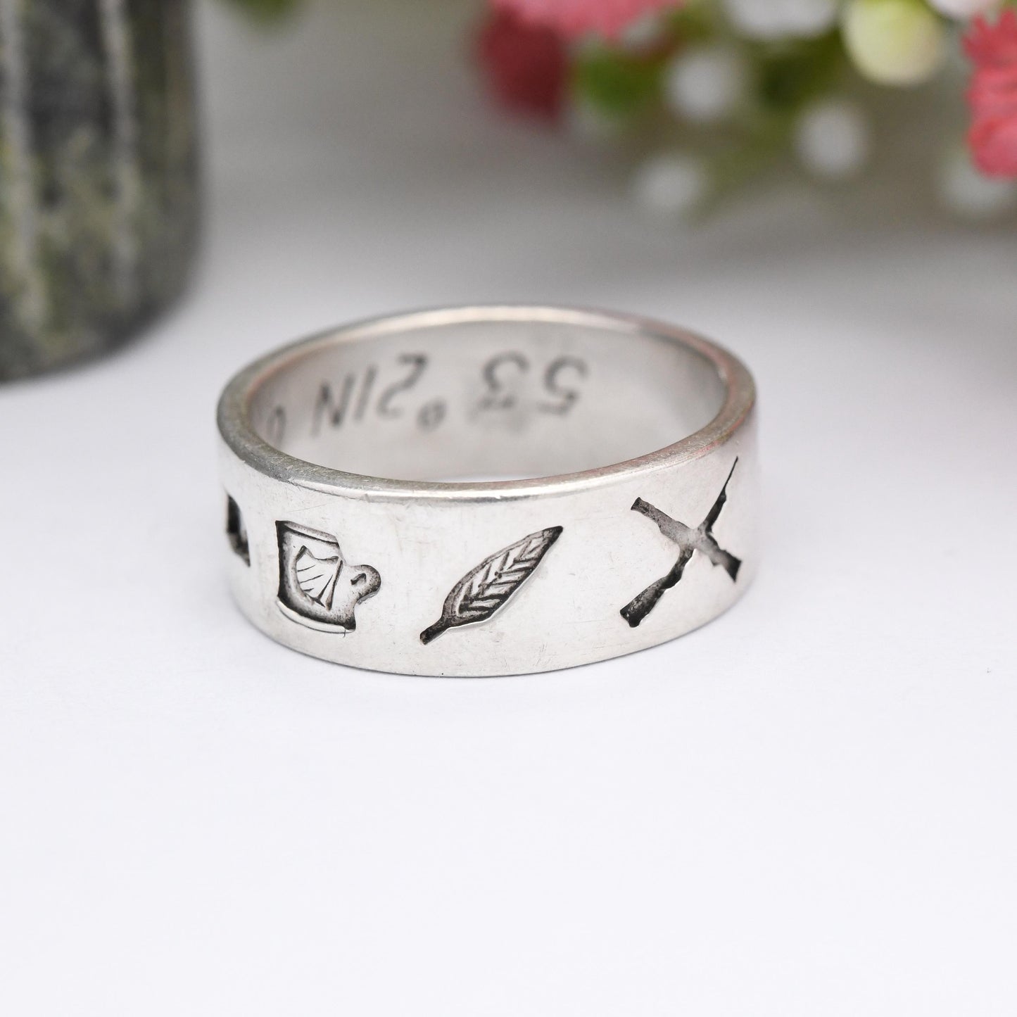 Vintage Silver Symbols Band Ring - Stamps Lion Rampant Feather Crossed Rifles Hidden Message Coordinates | UK Size - M 1/2 | US Size - 6 1/2