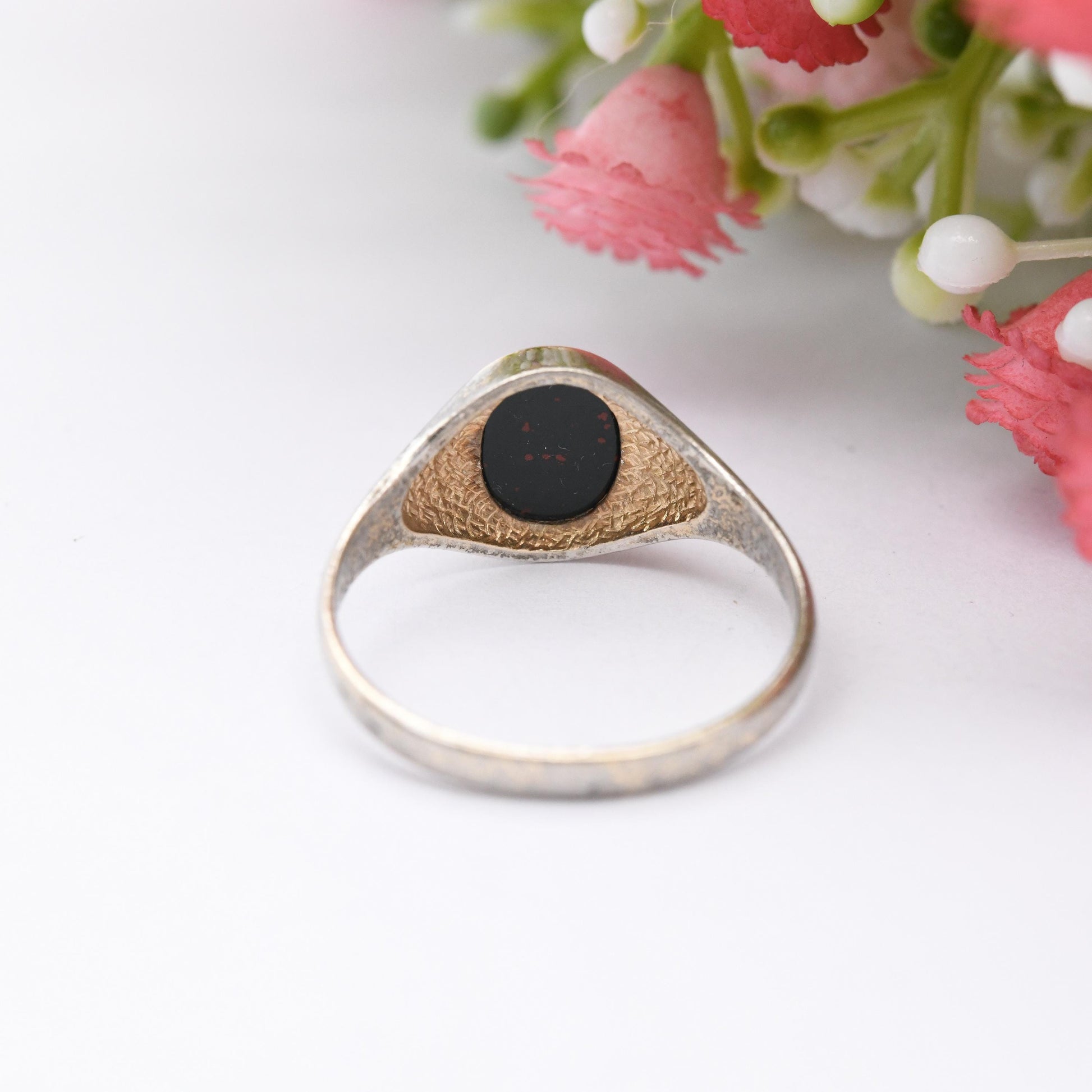 Vintage Sterling Silver Bloodstone Signet Ring - Mid-Century Gemstone Unisex Jewellery Heliotrope Jasper | UK Size - O 1/2 | US Size - 7 1/2