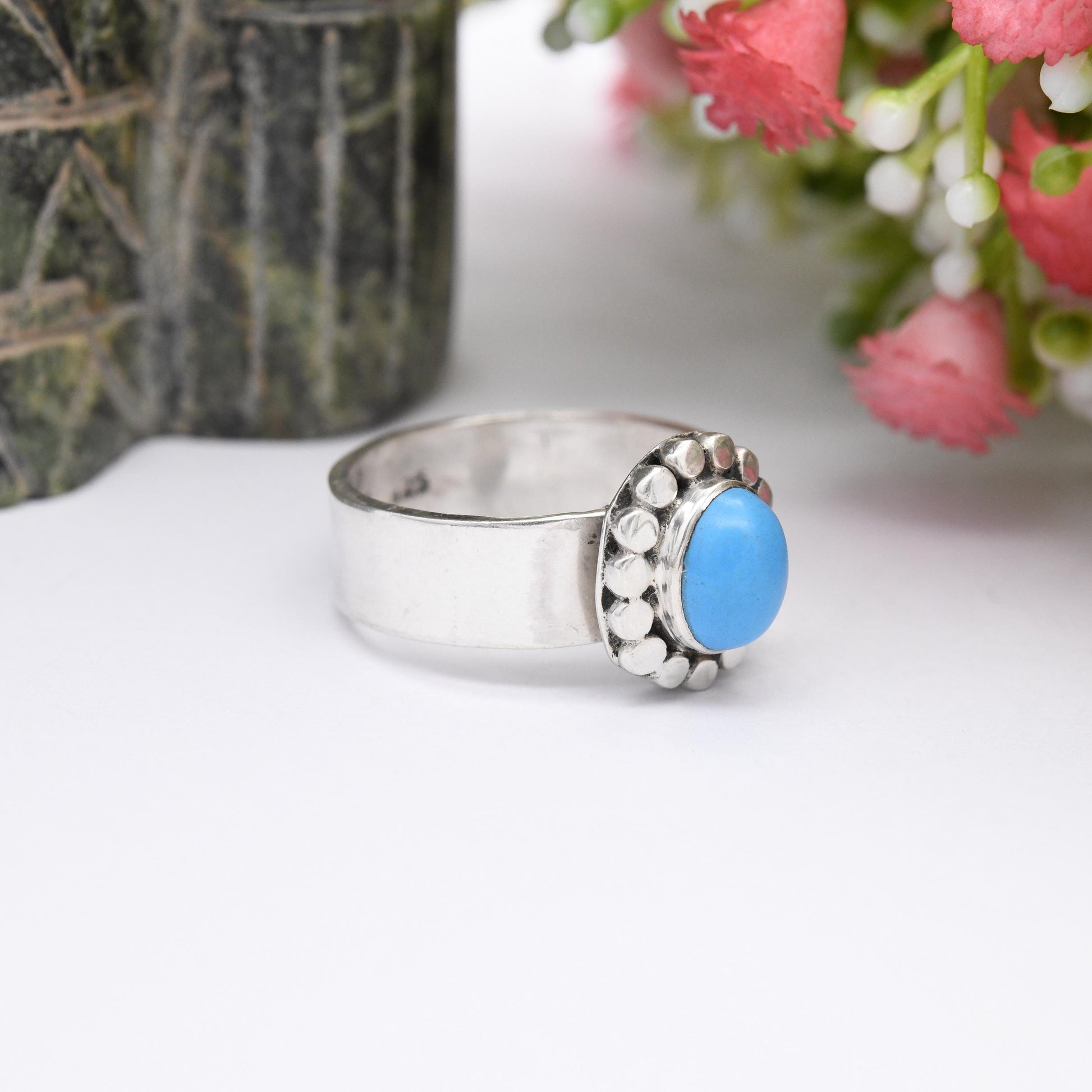 Vintage Sterling Silver Ring Chunky Flower - South Central American | Turquoise Blue Stone | UK Size - S | US Size - 9