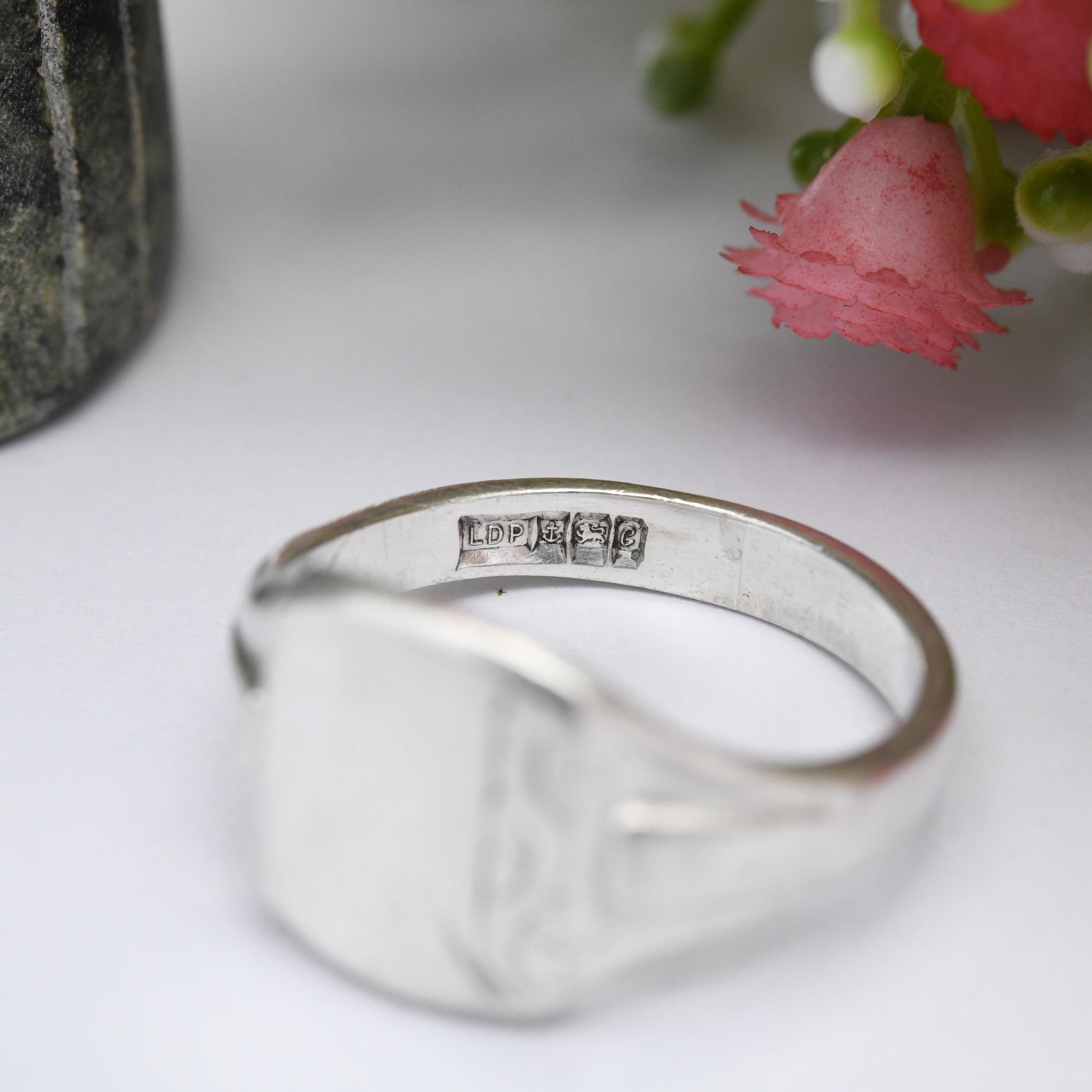 Vintage Sterling Silver Signet Ring 1977 L D Price LDP - Mid-Century Large Unisex Ring Chunky Engraved | UK Size - W 1/2 | US Size - 11 1/4