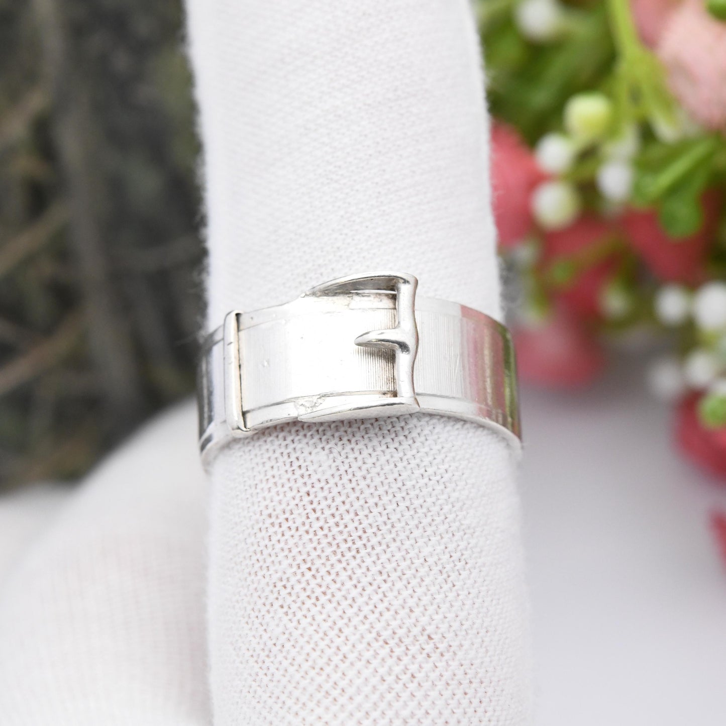 Vintage Sterling Silver Buckle Ring - Minimal Mid-Century Victorian Style | Unisex Belt Wide Band Ring | UK Size - U 1/2 | US Size - 10 1/4