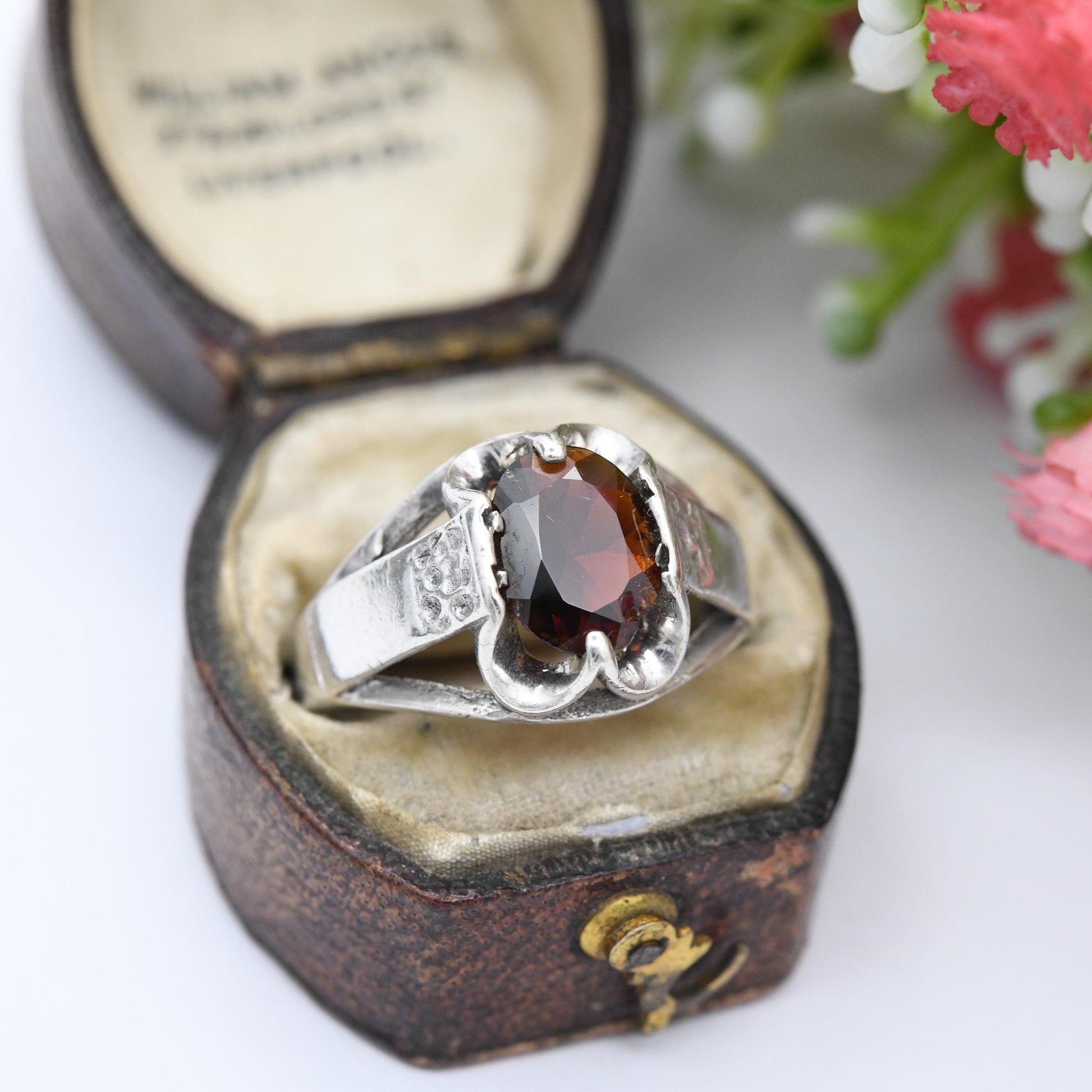 Vintage Mid-Century Sterling Silver Garnet Ring 1975 - Chunky Modernist Sculptural Silver Jewellery | UK Size - P | US Size - 7 1/2