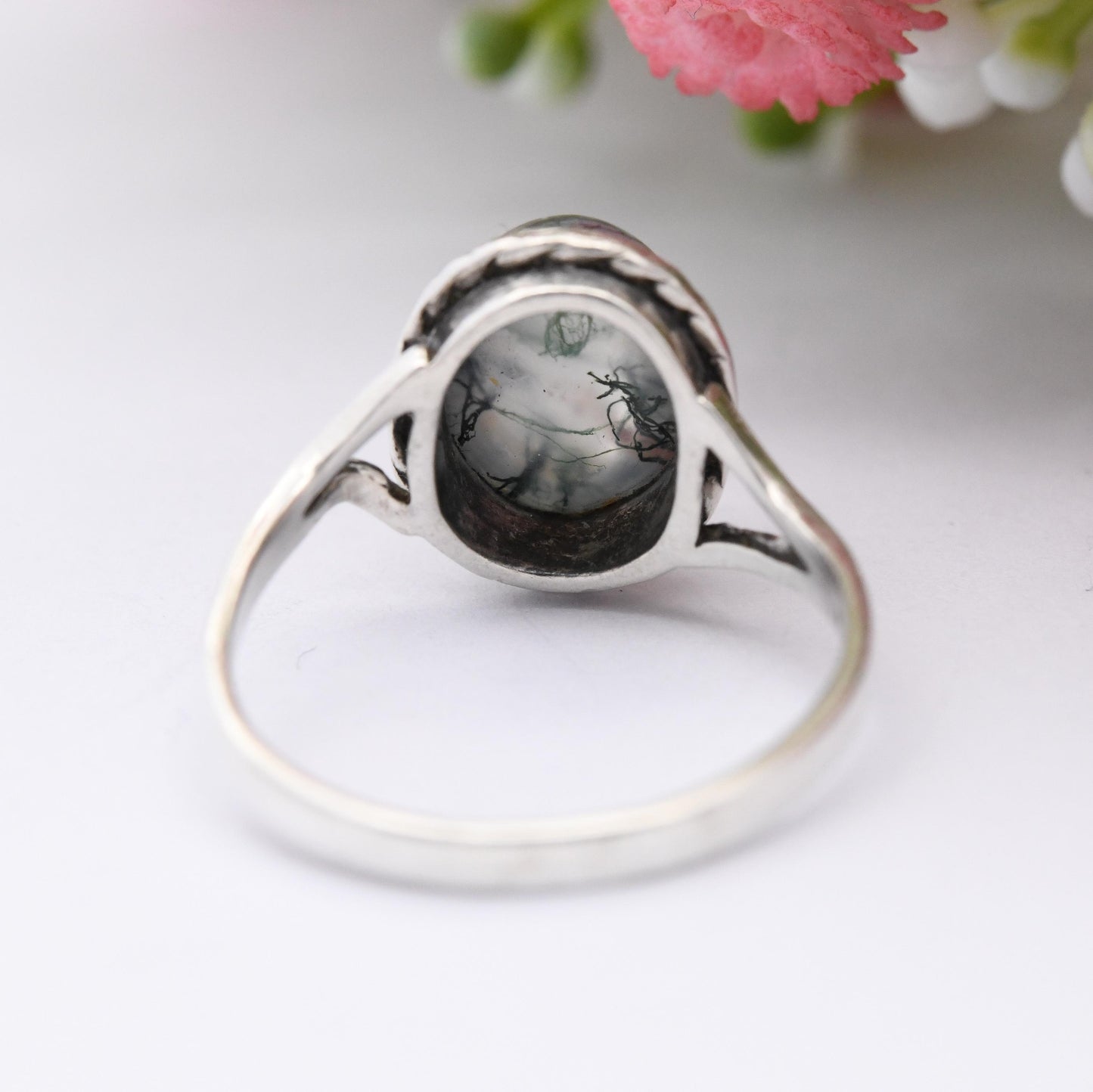 Vintage Sterling Silver Moss Agate Ring - Pretty Mid-Century Gemstone Translucent Green | UK Size - N | US Size - 6 1/2