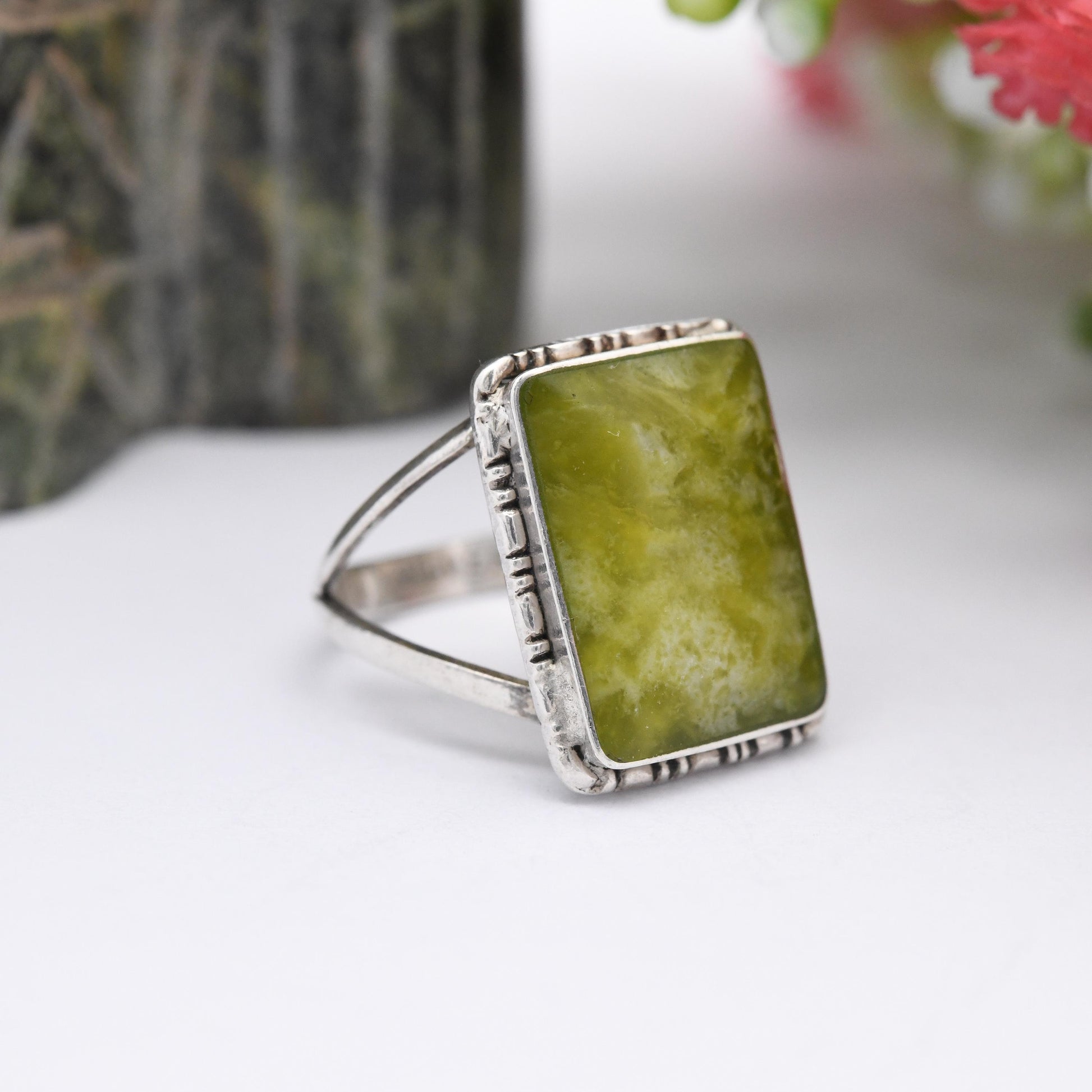 Vintage Sterling Silver Connemara Marble Ring - Irish Green Stone | c. 1940s | UK Size - L | US - 5 3/4