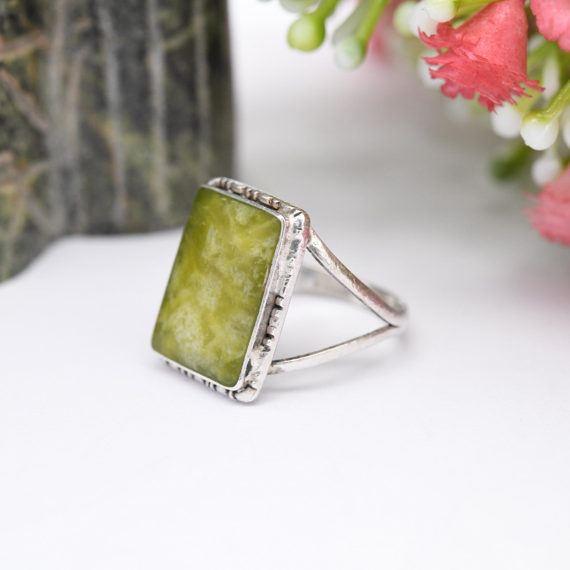 Vintage Sterling Silver Connemara Marble Ring - Irish Green Stone | c. 1940s | UK Size - L | US - 5 3/4