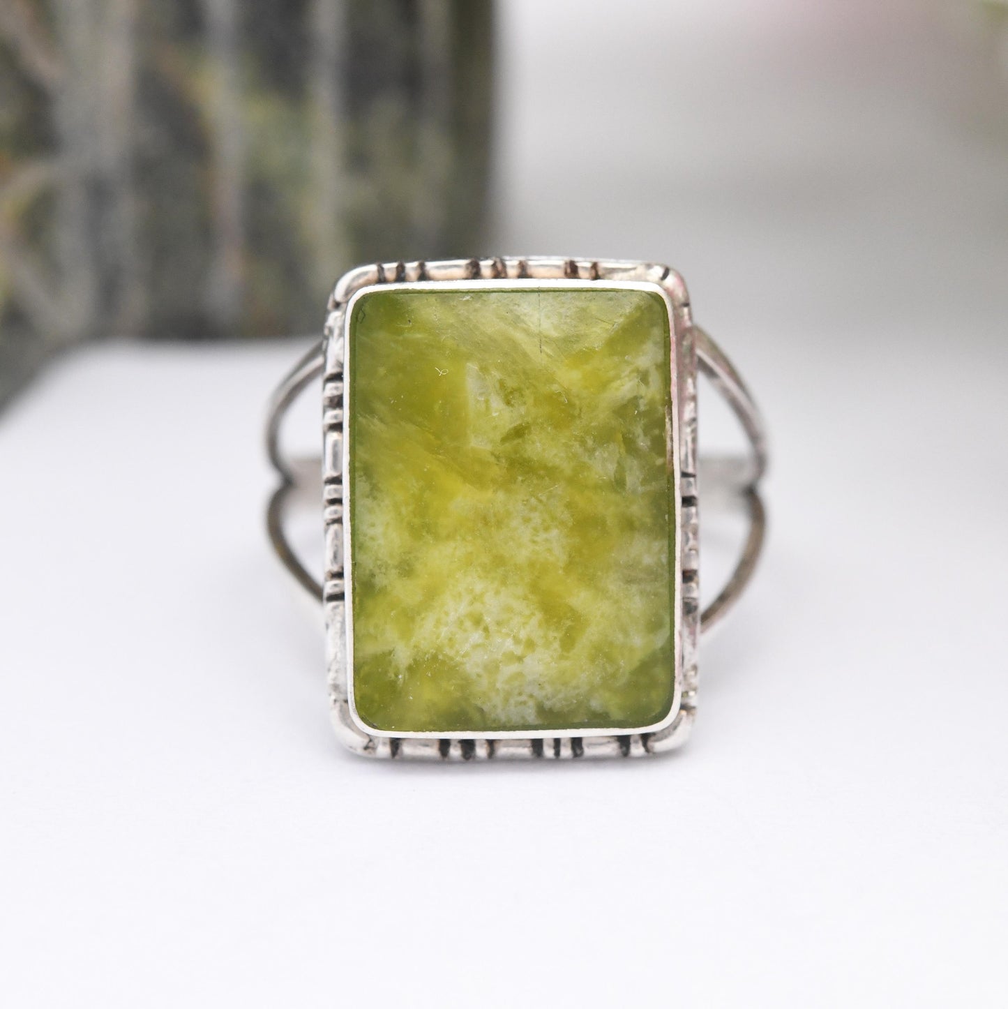 Vintage Sterling Silver Connemara Marble Ring - Irish Green Stone | c. 1940s | UK Size - L | US - 5 3/4