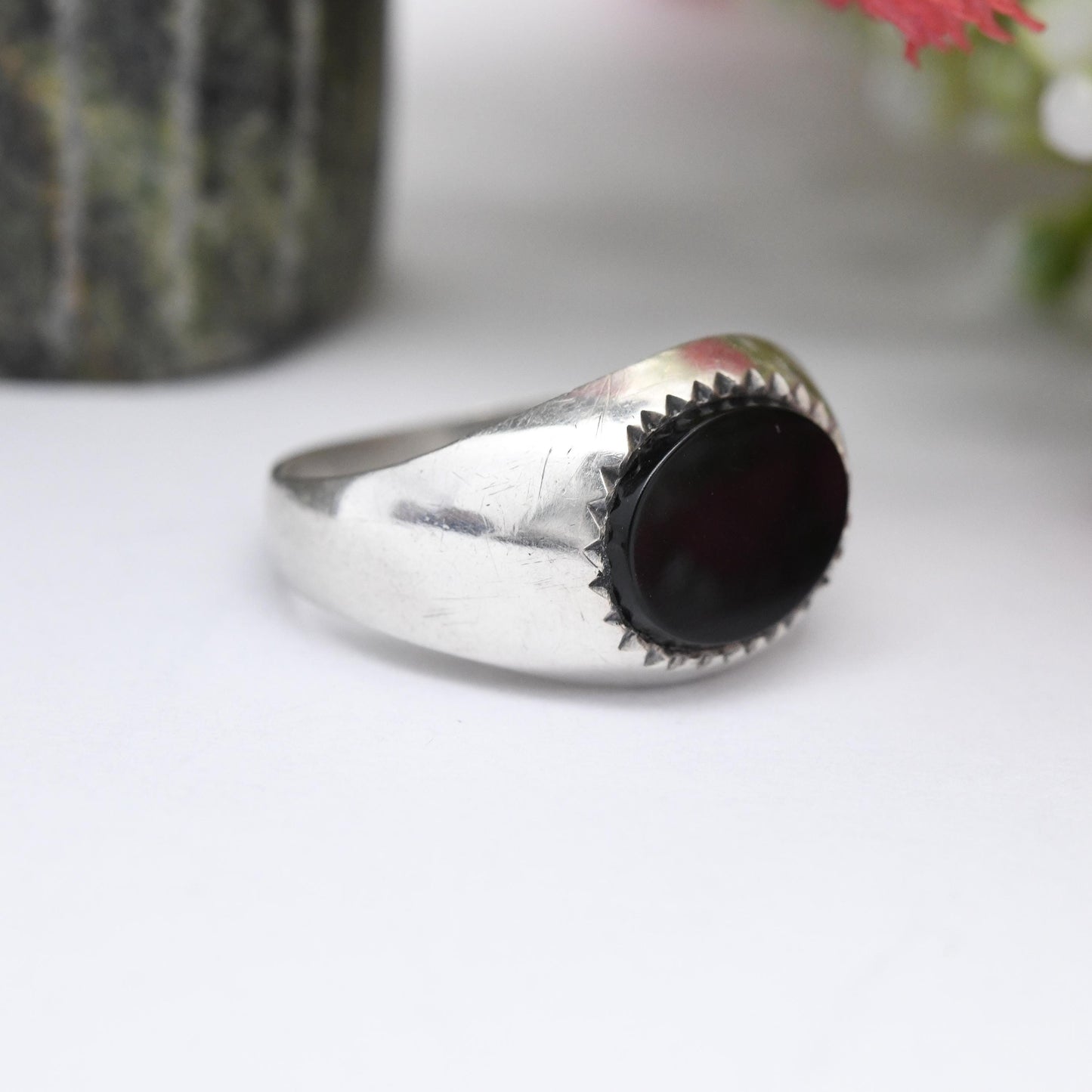 Vintage Sterling Silver Onyx Signet Ring - Unisex Jewellery | Black Gemstone Pinkie Ring | UK Size - L 1/2 | US Size - 6