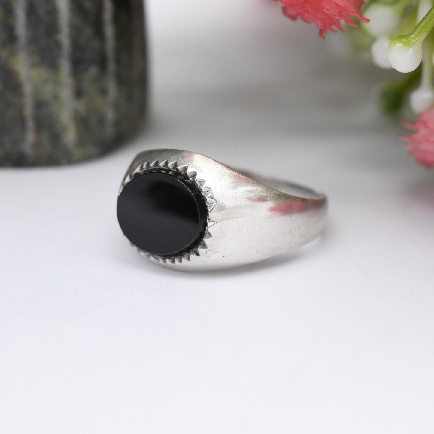 Vintage Sterling Silver Onyx Signet Ring - Unisex Jewellery | Black Gemstone Pinkie Ring | UK Size - L 1/2 | US Size - 6