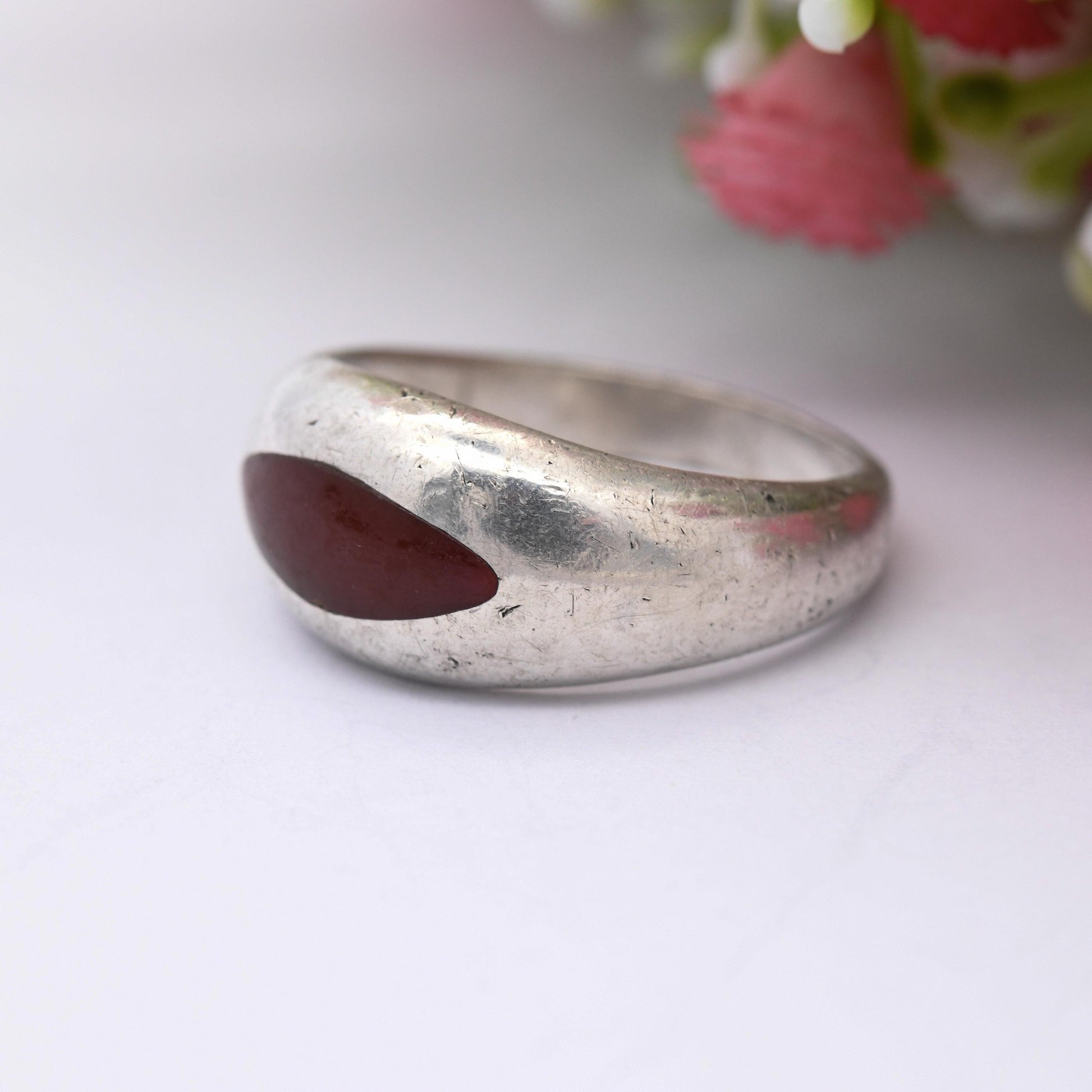 Vintage Silver Carnelian Ring 1995 - Chunky Modernist Style | Flush Red Stone Statement | UK Size - T | US Size - 9 1/2