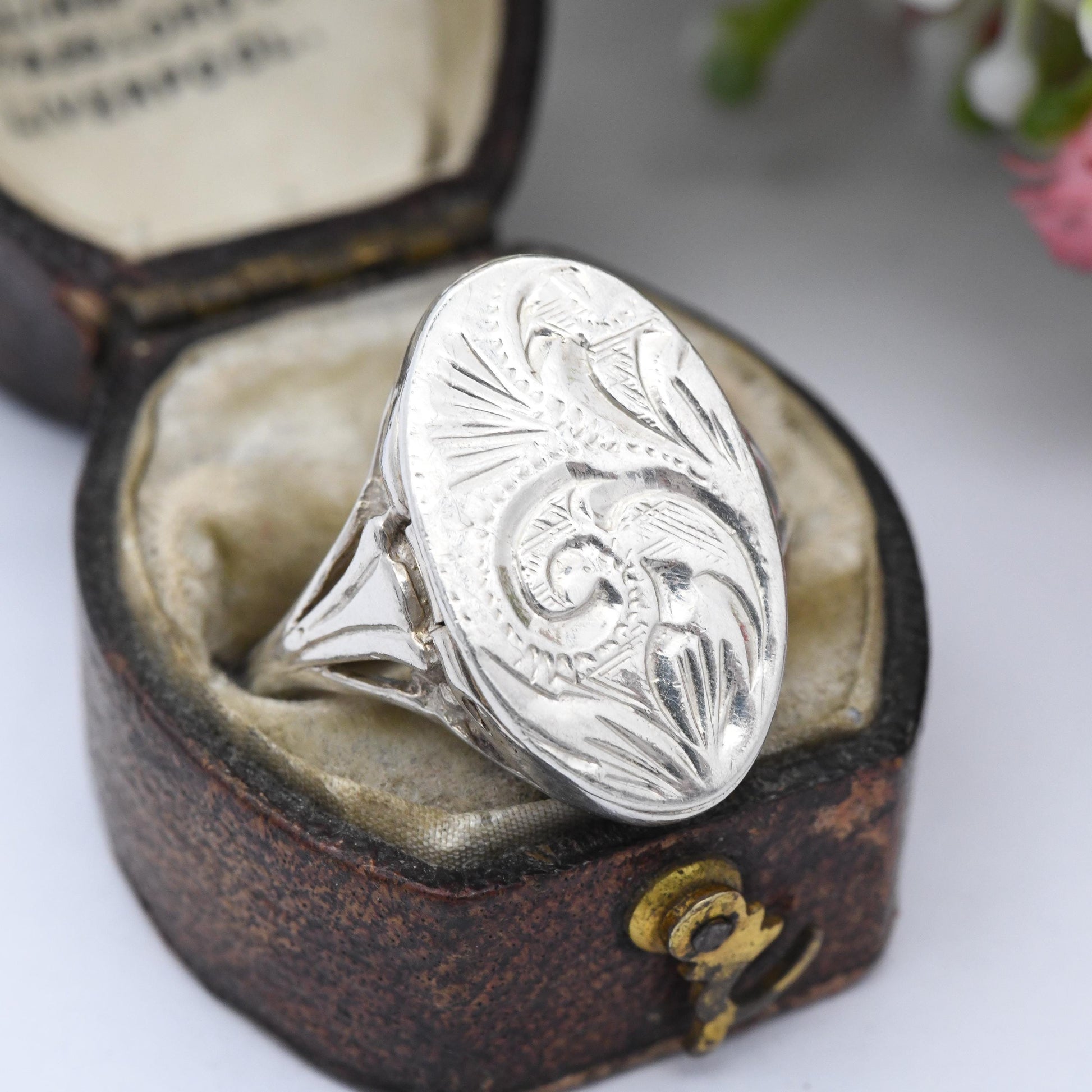 Vintage Sterling Silver Locket Ring Poison Ring - Hand Engraved Ornate Scrolling Design | UK Size - R | US Size - 8 1/2