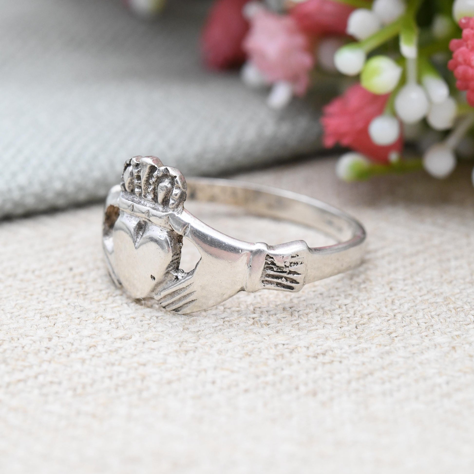 Vintage Irish Sterling Silver Claddagh Ring Hands Crowned Heart 1979 Dublin - Symbol Love Loyalty Friendship | Large UK Size - Y | US - 12