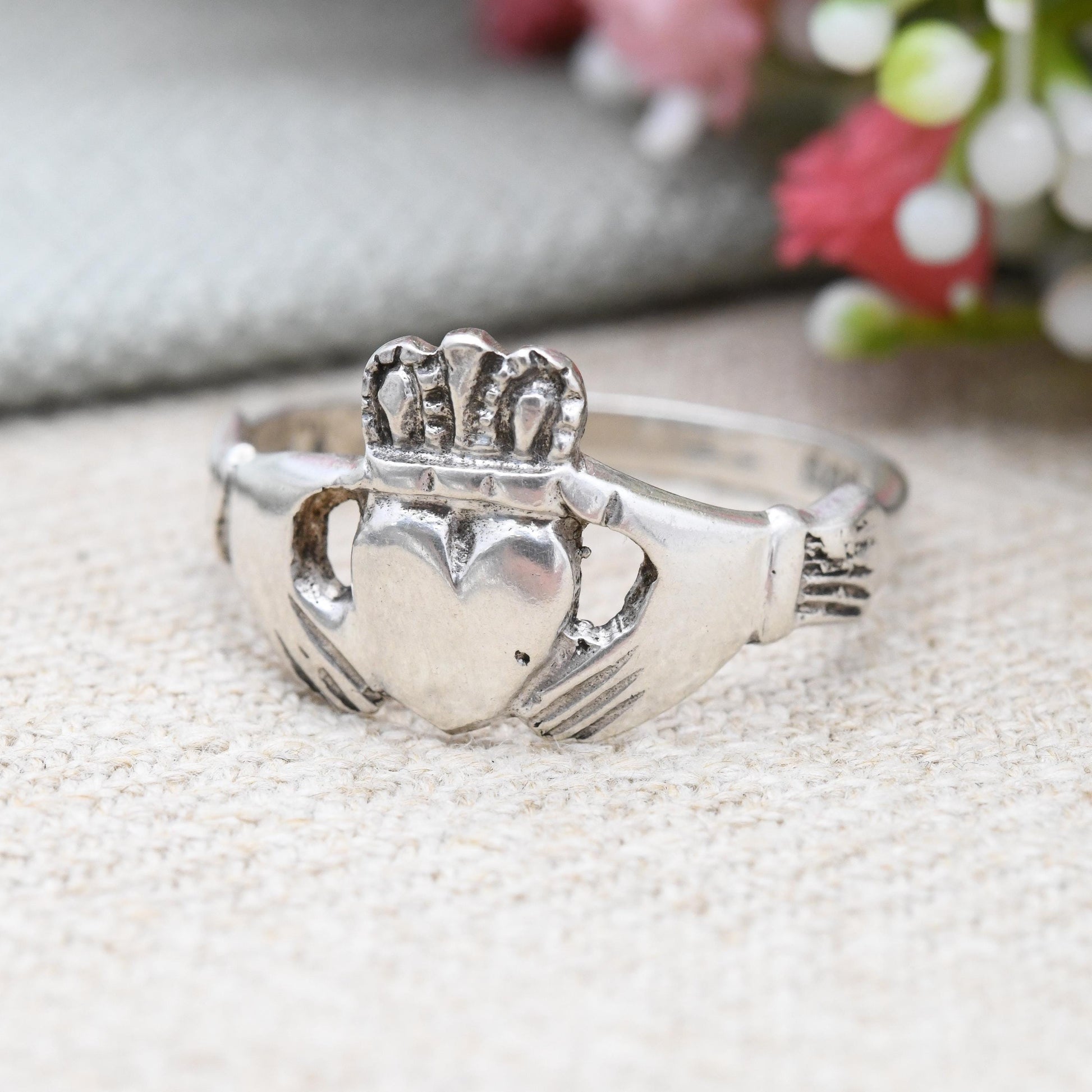 Vintage Irish Sterling Silver Claddagh Ring Hands Crowned Heart 1979 Dublin - Symbol Love Loyalty Friendship | Large UK Size - Y | US - 12