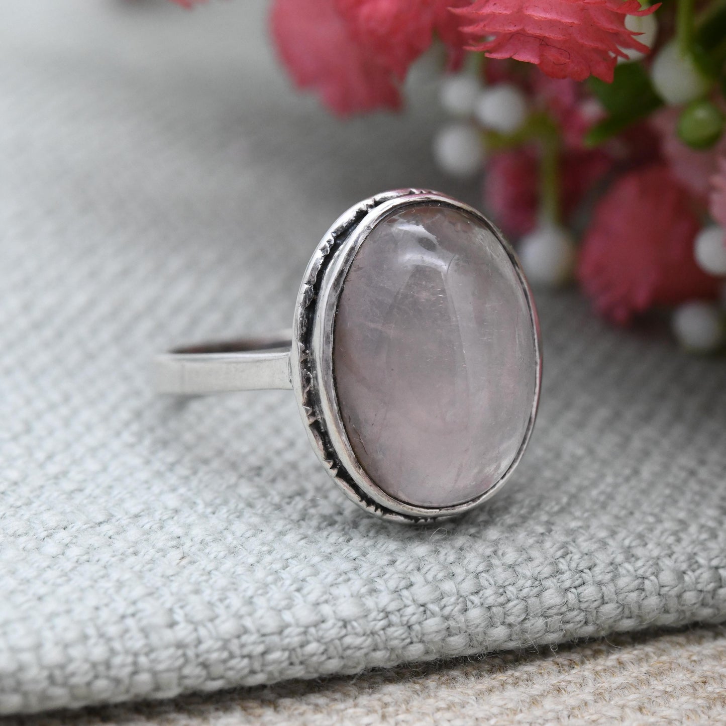 Vintage Sterling Silver Rose Quartz Ring - True Vintage | Large Cabochon Oval Stone | Pretty Baby Pink Gemstone | UK Size - O | US Size - 7