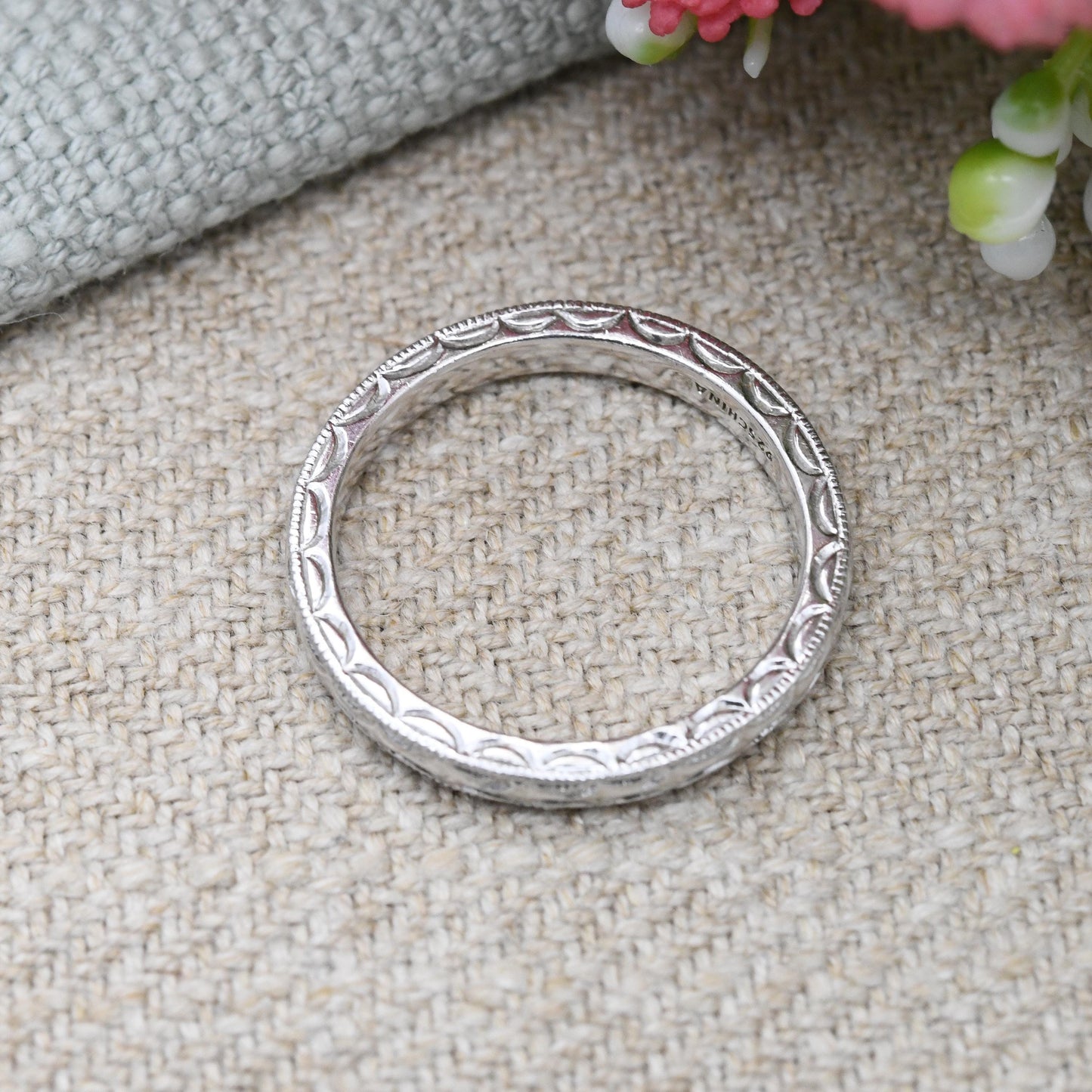 Tacori IV Sterling Silver Band Ring with Textured Patterned Band Design - Wedding Bridal Jewellery Unisex | UK Size - M | US Size - 6 1/4