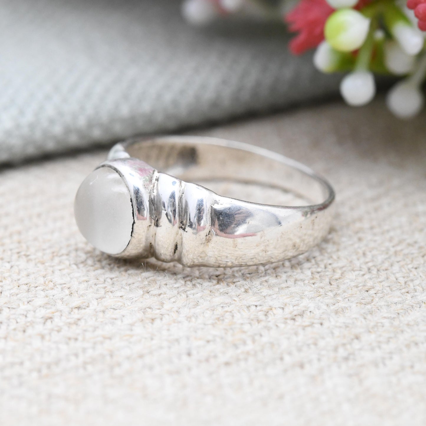 Vintage Sterling Silver Opalite Ring - Cabochon Opalised Glass | Unisex Clear Stone Statement Ring | UK Size - M | US Size - 6 1/4