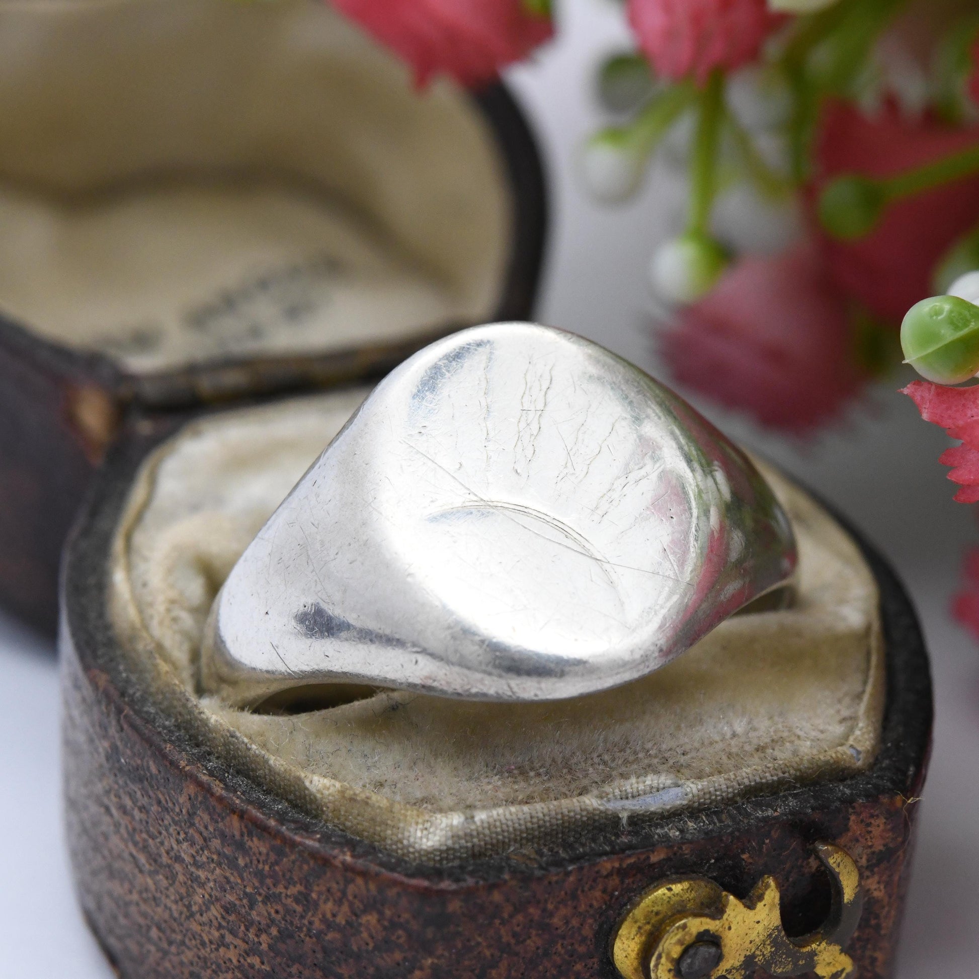 Vintage Sterling Silver Signet Ring - Light Sunrise Engraving | Mid-Century Ring Gift for Him | UK Size - S 1/2 | US Size - 9 1/2