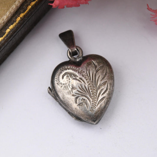 Vintage Sterling Silver Heart Locket Pendant with Engraved Leaf Design - Small Love Heart Shape Locket Charm Pretty Gift for Her