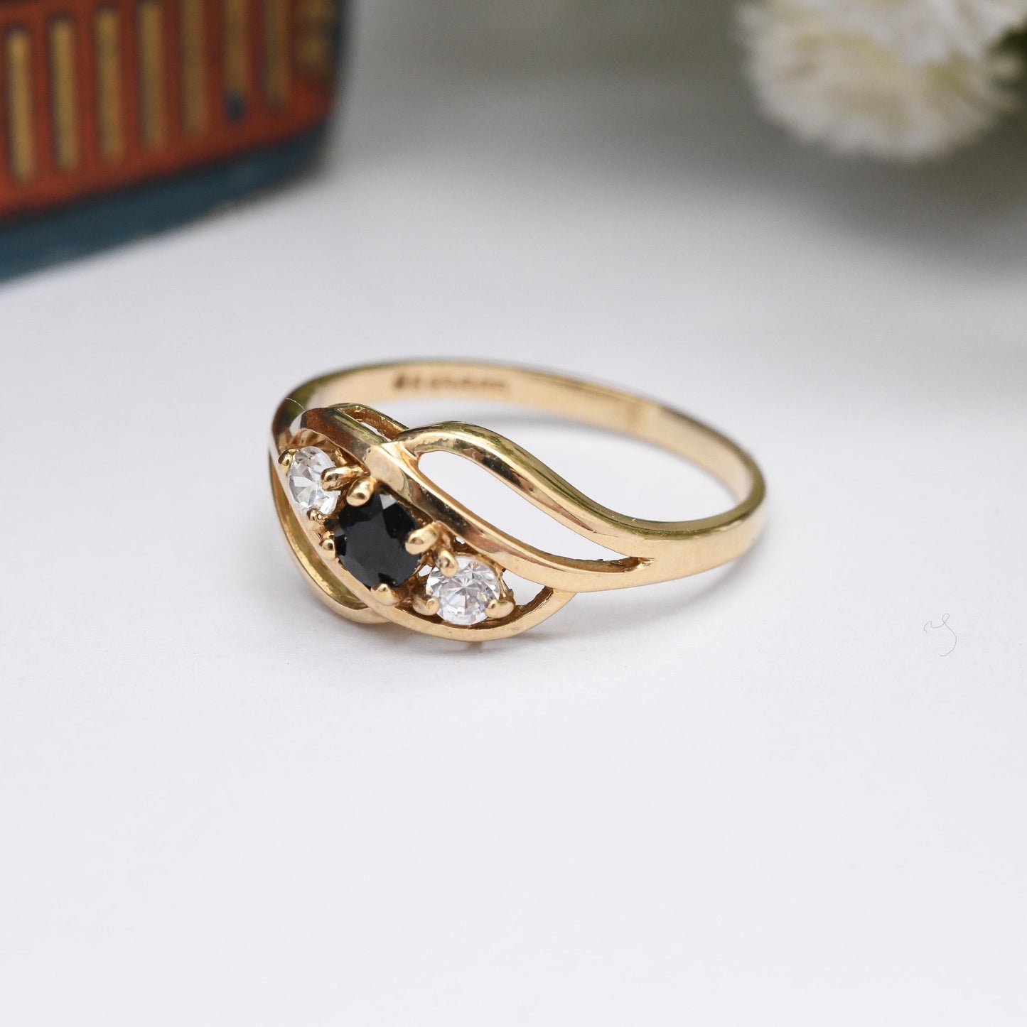 Vintage 9ct Gold Sapphire Three Stone Twist Ring 1988 with White Stones - Small Size Beautiful Pinkie Ring | UK Size - K | US Size - 5 1/4