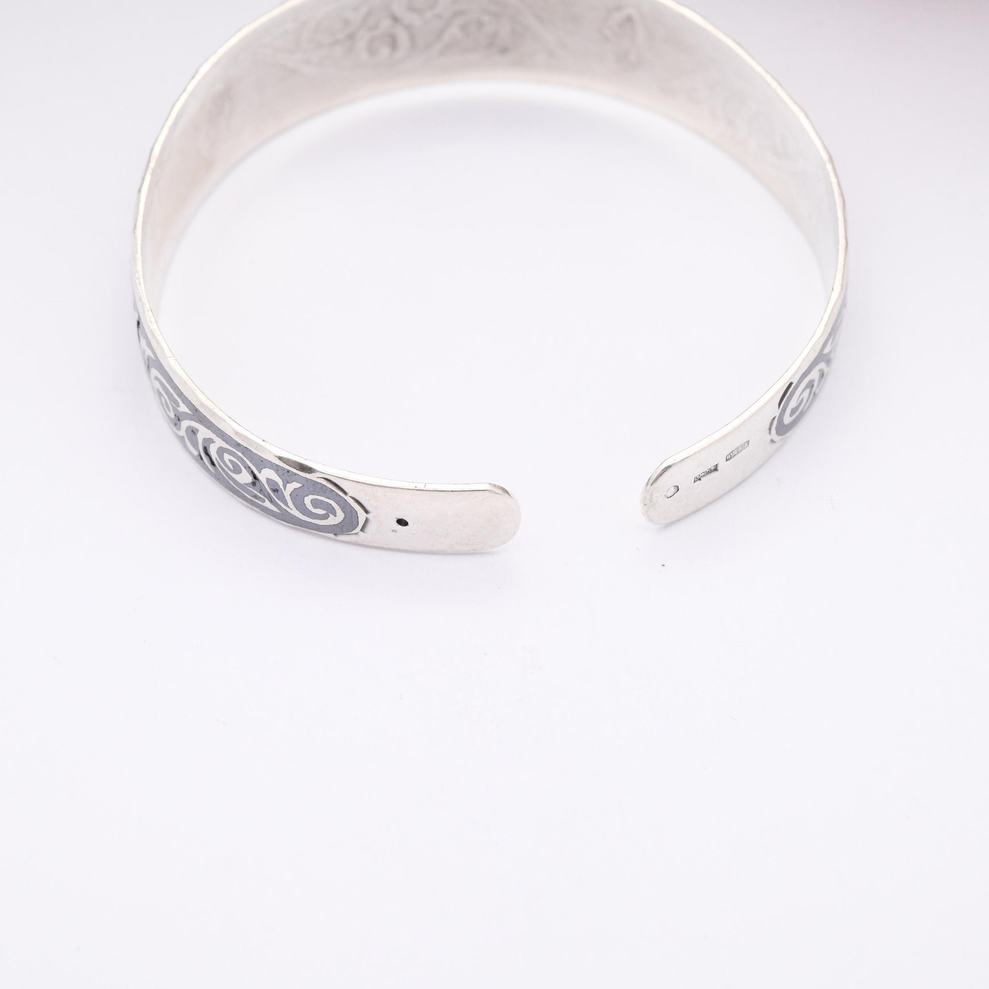 Vintage Soviet Silver Kubachi Niello Bangle Bracelet - Floral Design | Collectable 20th Century Silver Jewellery | Open Back