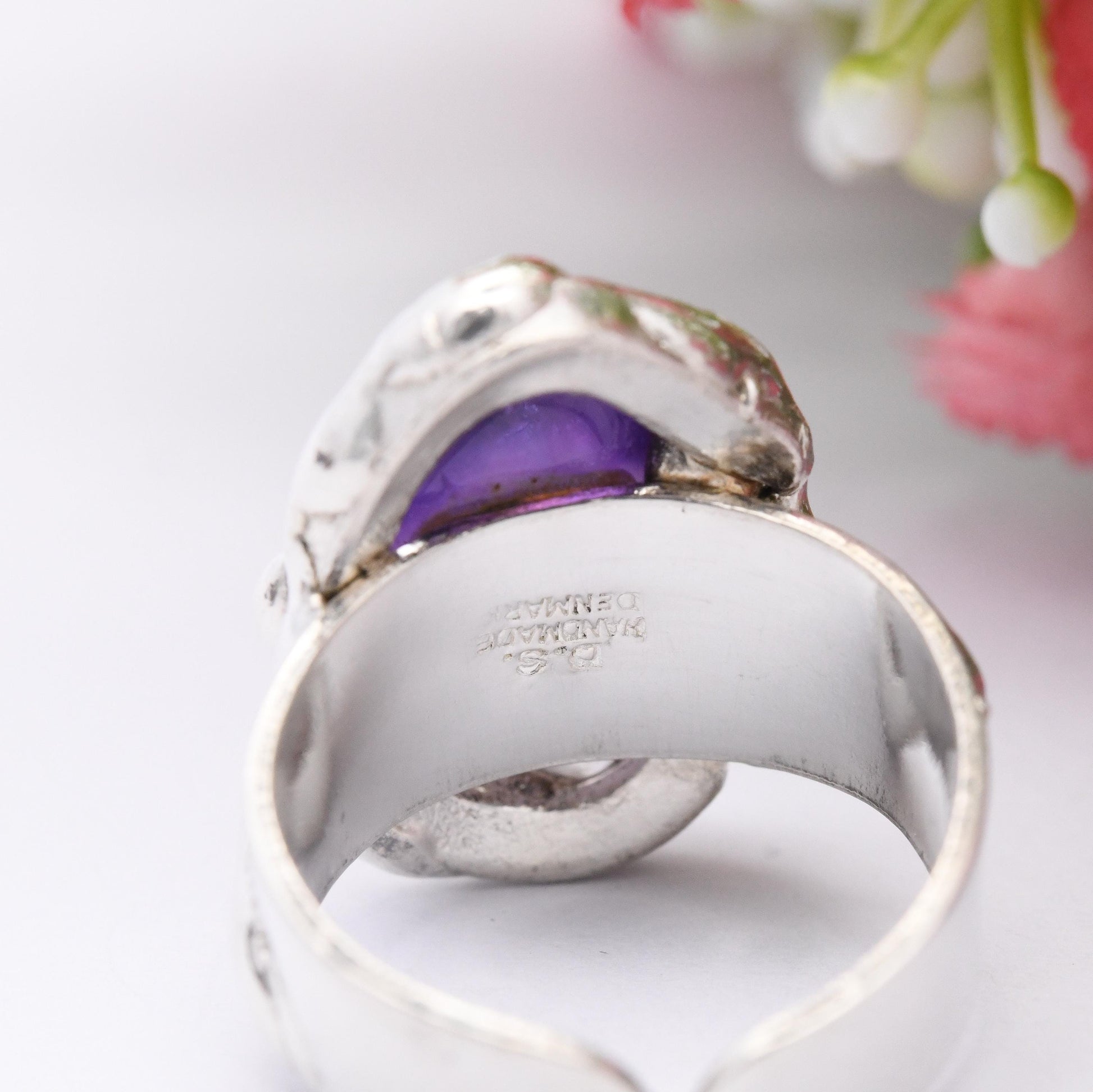 Vintage Dansk Smykkekunst Sterling Silver Amethyst Ring Denmark Designer DS - Tumbled Purple Stone Modernist | Size UK - M 1/2 | US - 6 1/2