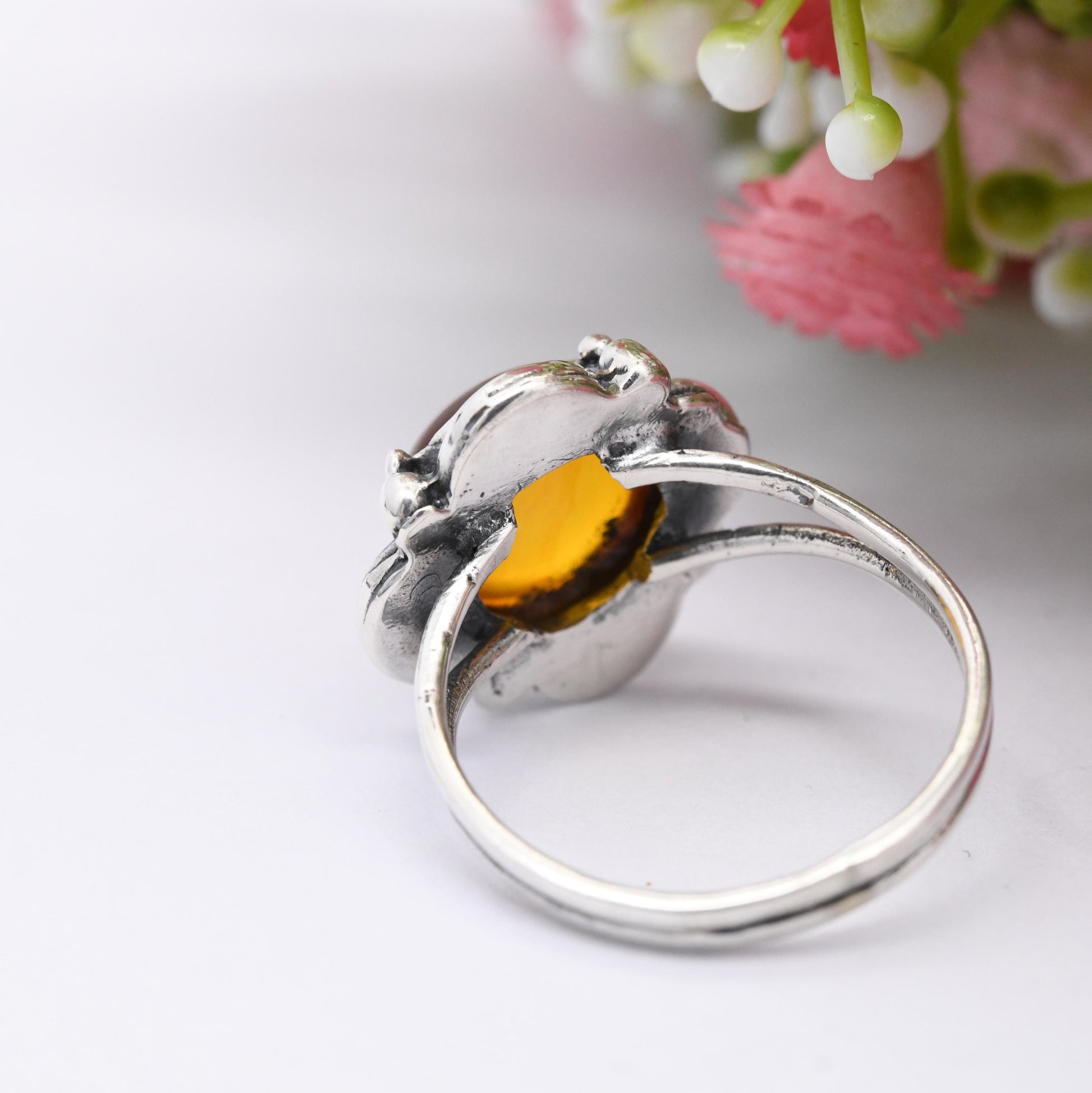 Vintage Sterling Silver Amber Ring Floral Bezel - Pretty Unisex Mid-Century Silver Ring Large Orange Stone | UK Size - N | US Size - 6 3/4