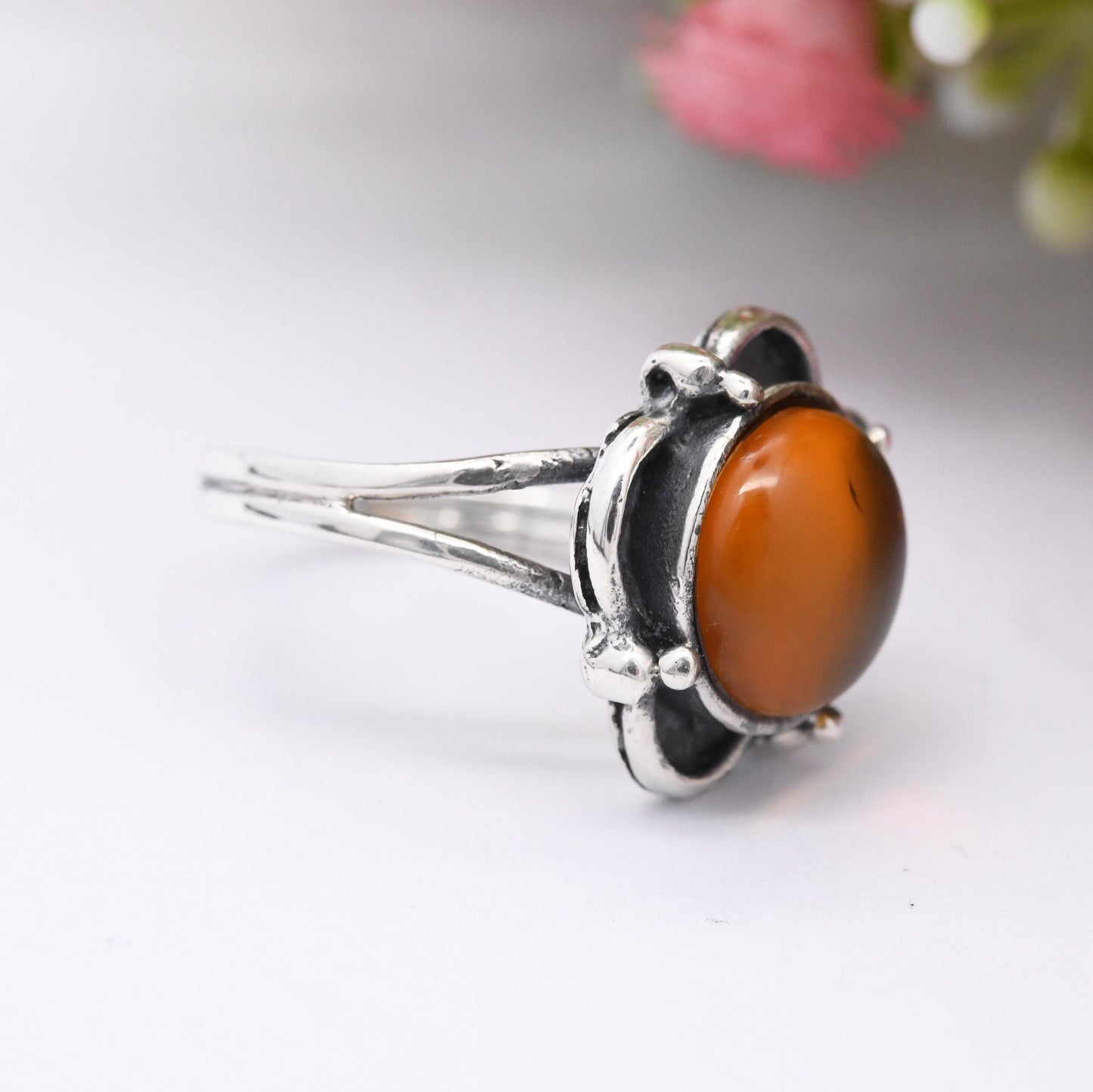 Vintage Sterling Silver Amber Ring Floral Bezel - Pretty Unisex Mid-Century Silver Ring Large Orange Stone | UK Size - N | US Size - 6 3/4