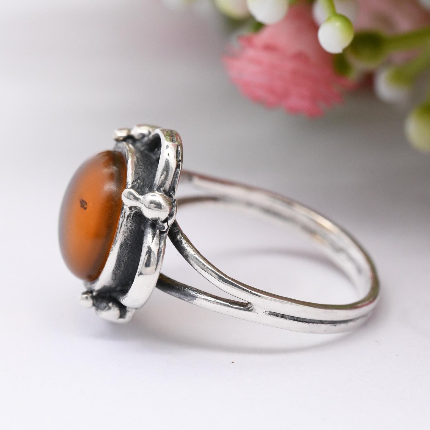 Vintage Sterling Silver Amber Ring Floral Bezel - Pretty Unisex Mid-Century Silver Ring Large Orange Stone | UK Size - N | US Size - 6 3/4