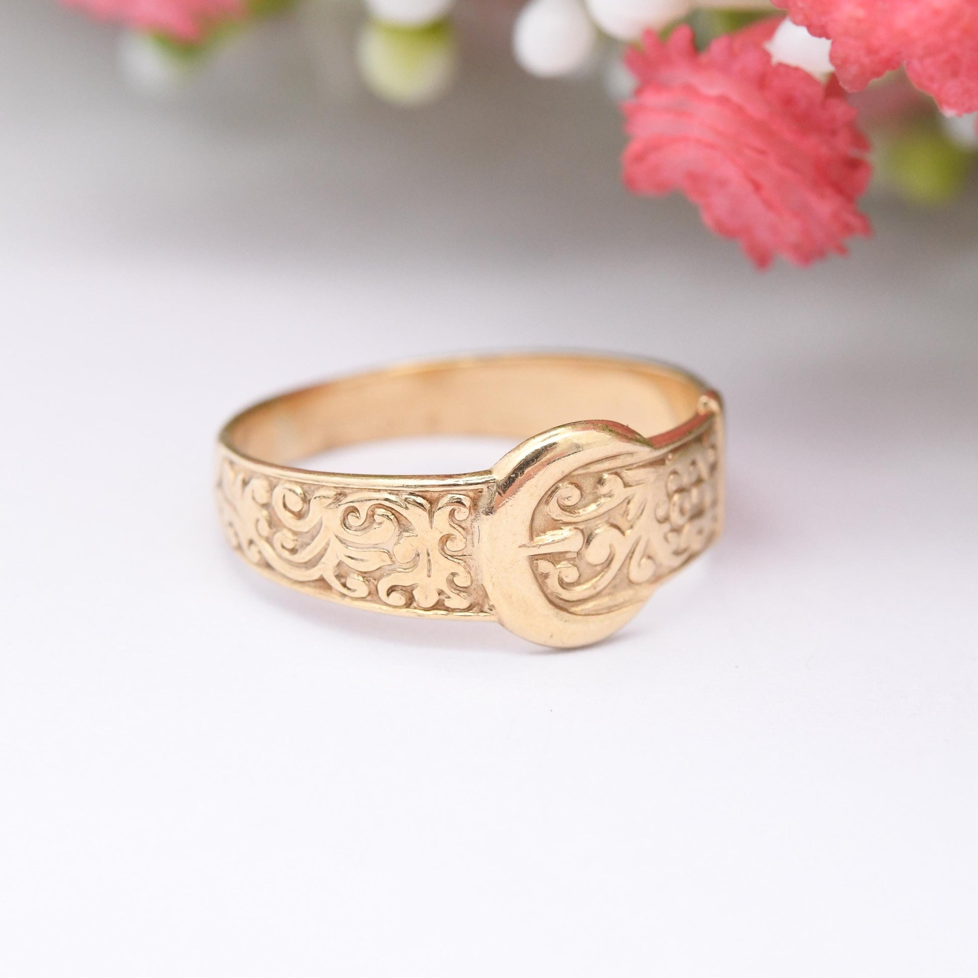 Vintage 9ct Gold Buckle Ring - Victorian Style Belt Buckle Band | Everyday Unisex Gold | Detailed Band Ring | UK Size - O | US Size - 7 1/4