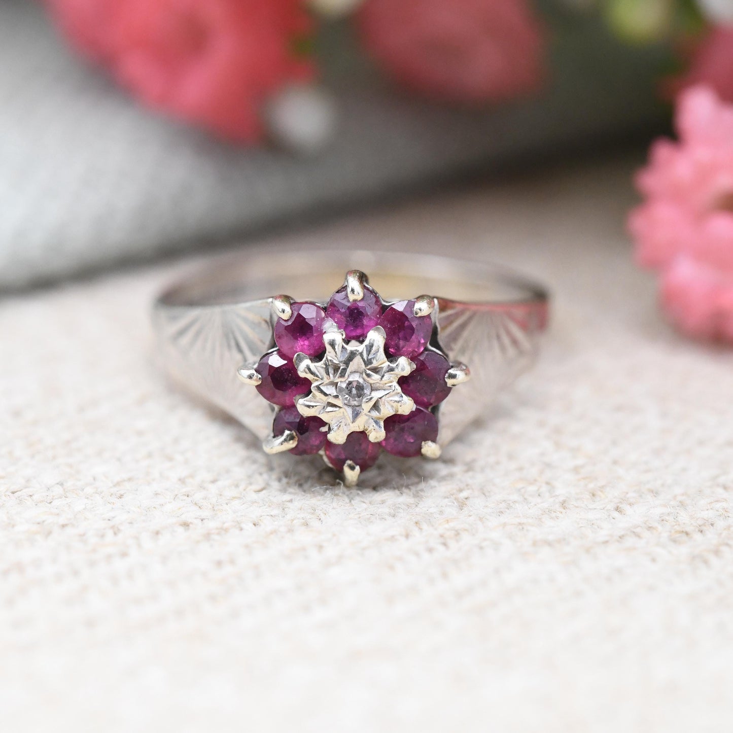 Vintage 9ct White Gold Ruby Diamond Floral Cluster Ring 1980 Mid-Century - Textured Diamond Cut Shoulders | UK Size - J 1/2 | US Size - 5