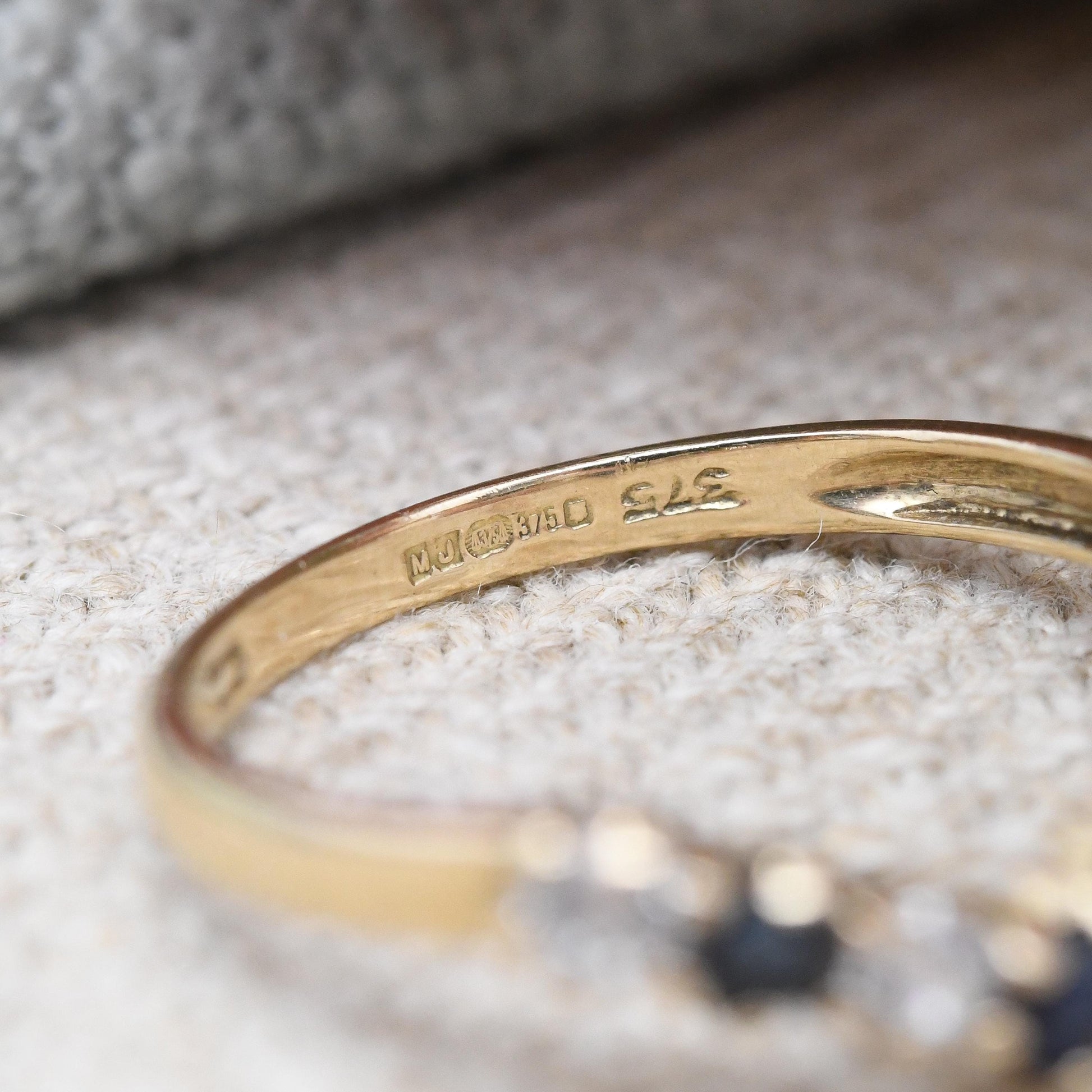 Vintage 9ct Gold Sapphire & Cubic Zirconia Wishbone Ring - CZ and Blue Engagement Ring Delicate Stacker | UK Size - I 1/2 | US Size - 4 1/2