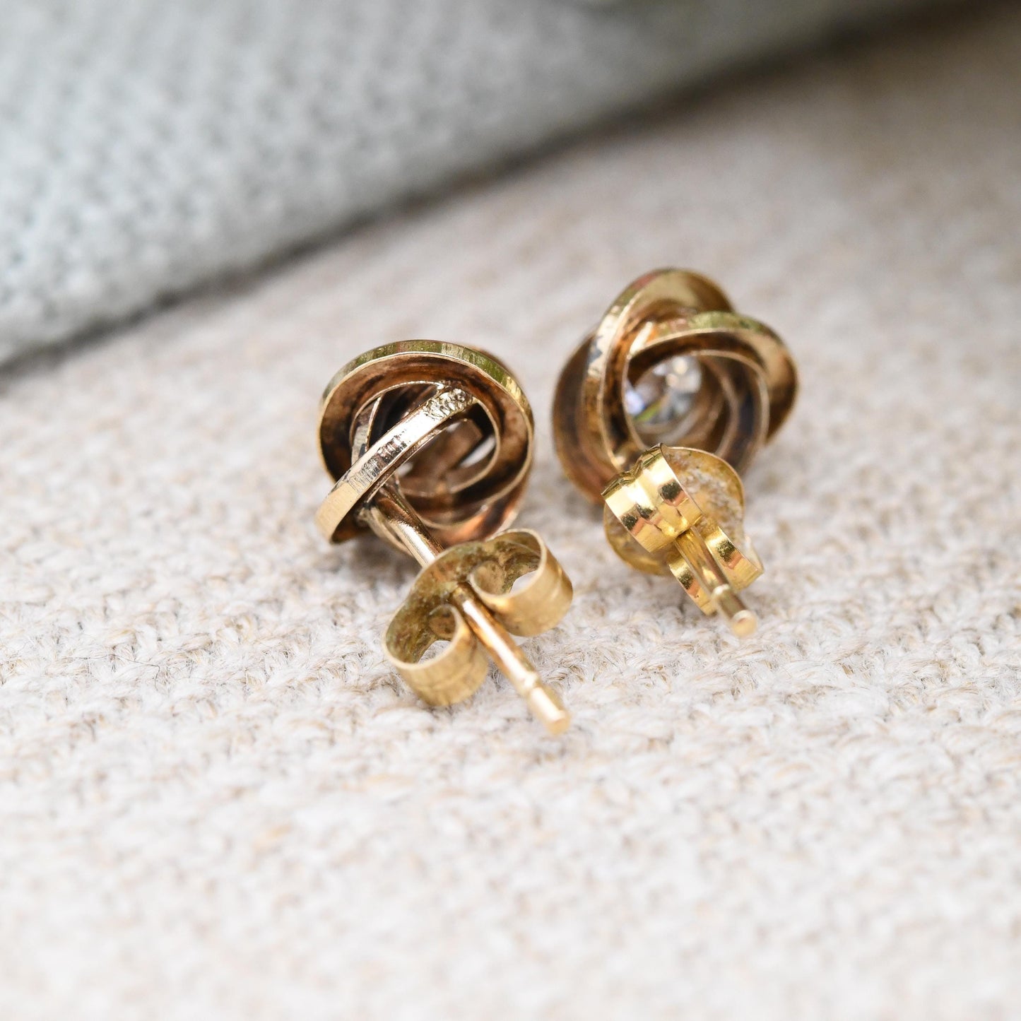 Vintage 9ct Gold CZ Twist Stud Earrings - Sparkly Clear Gemstone | Gold Birthday Gift | Butterfly Back | Everyday Stud Earrings