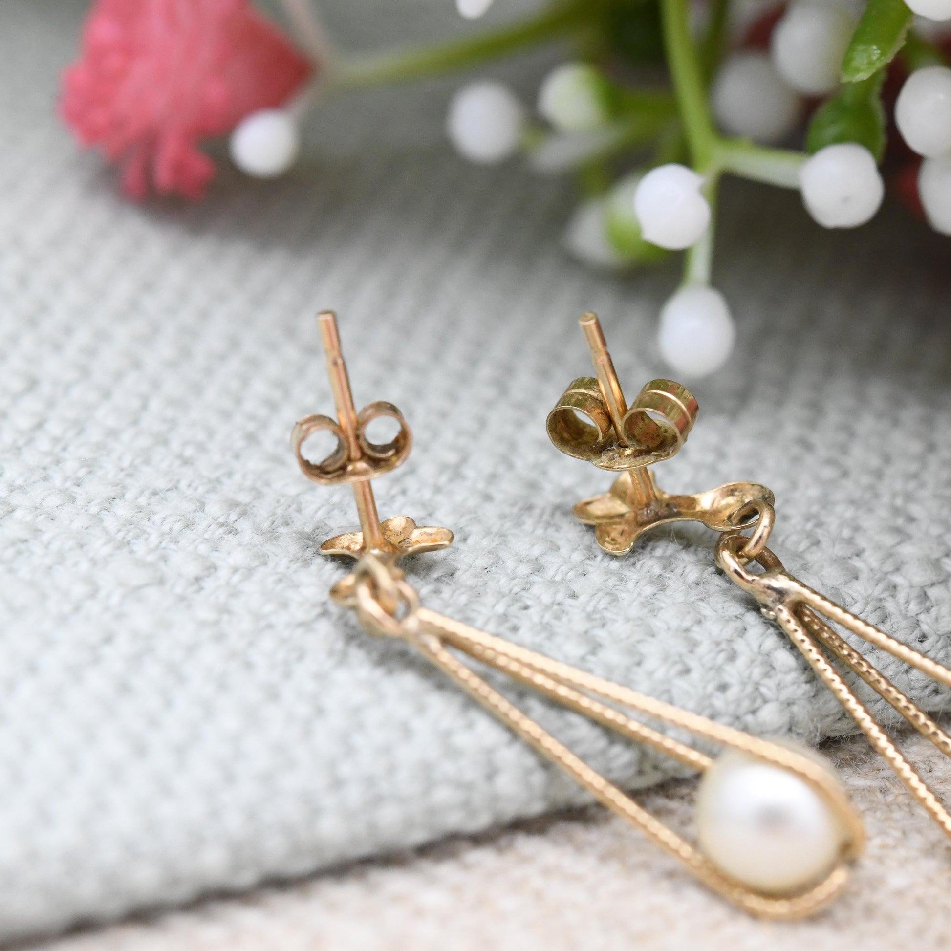 Vintage 9ct Gold Faux Pearl Cage Drop Earrings - Textured Gold Dangle Stud Earrings | White Round Ball