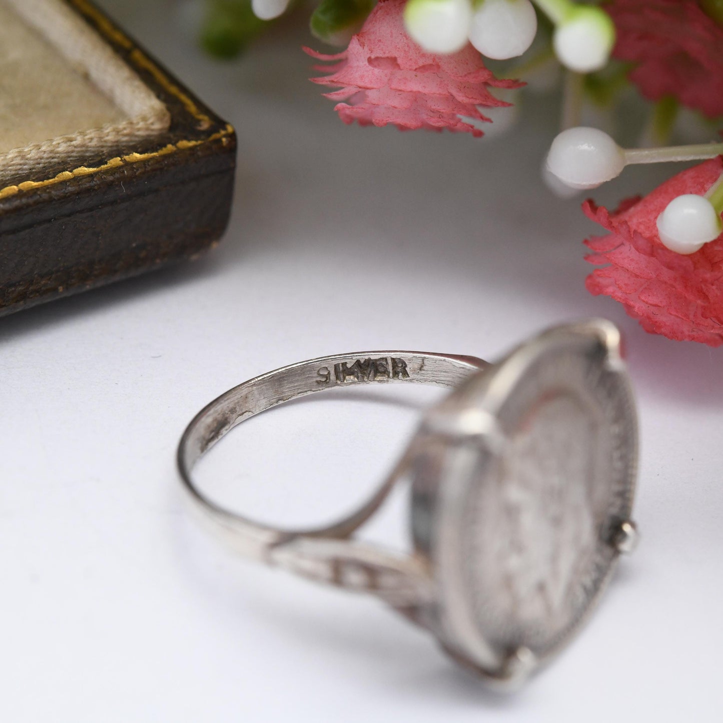 Vintage Silver George V Threepence Coin 1934 Signet Ring - English Royal Family Coin Jewellery | UK Size - M 1/2 | US Size - 6 1/4