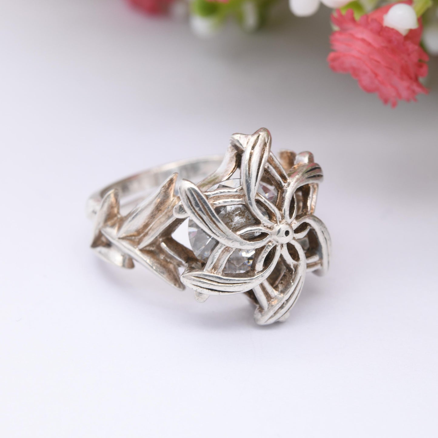 Nenya Galadriel's Ring Sterling Silver Chunky Flower Ring - Lord of the Rings White Stone Pretty Elven Ring | UK Size - N | US Size - 6 1/2