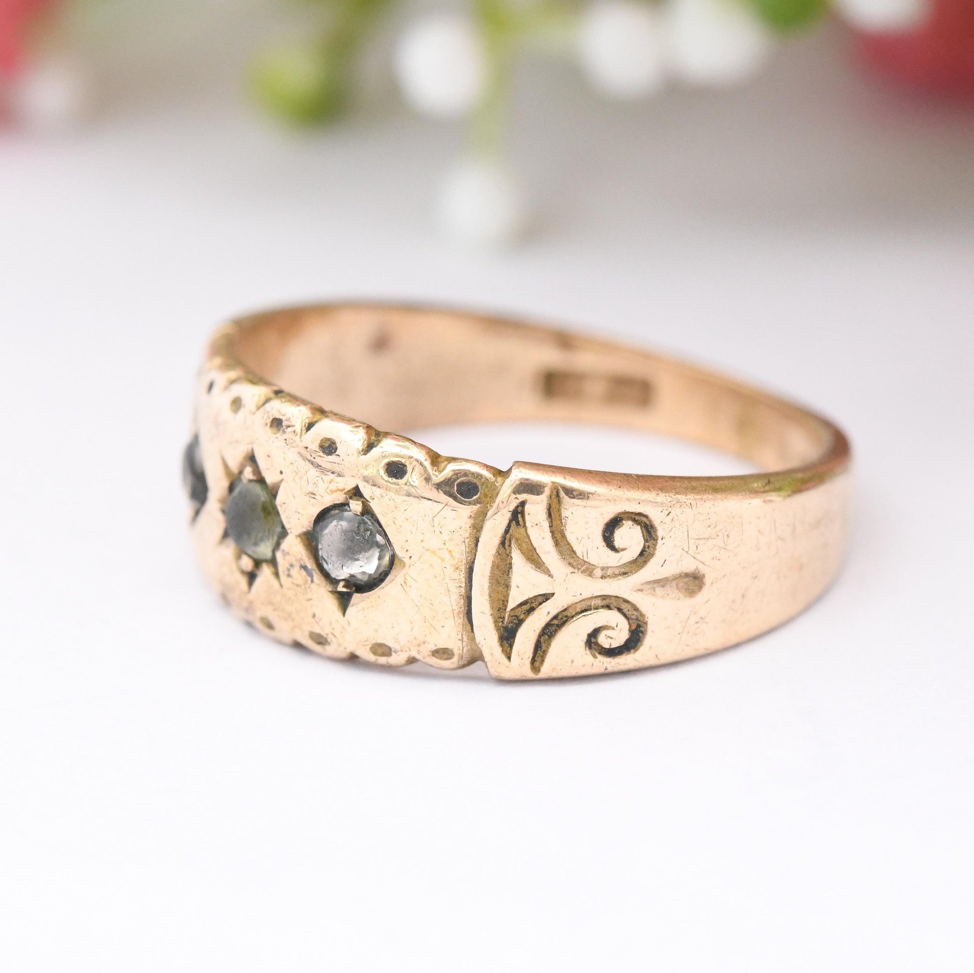 Antique Rolled Gold Gypsy Ring Paste Glass Stones - Three Stone Scalloped Edge Scrolling Detail Sample Ring | UK Size - O | US Size - 7 1/4