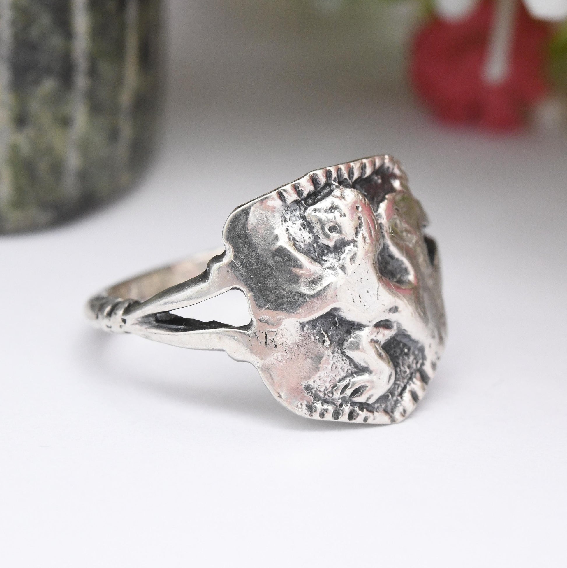 Vintage Sterling Silver Scottish Shield Signet Ring with Lion Rampant Flag - Mid-Century Patriotic Jewellery | UK Size - N | US Size - 6 3/4