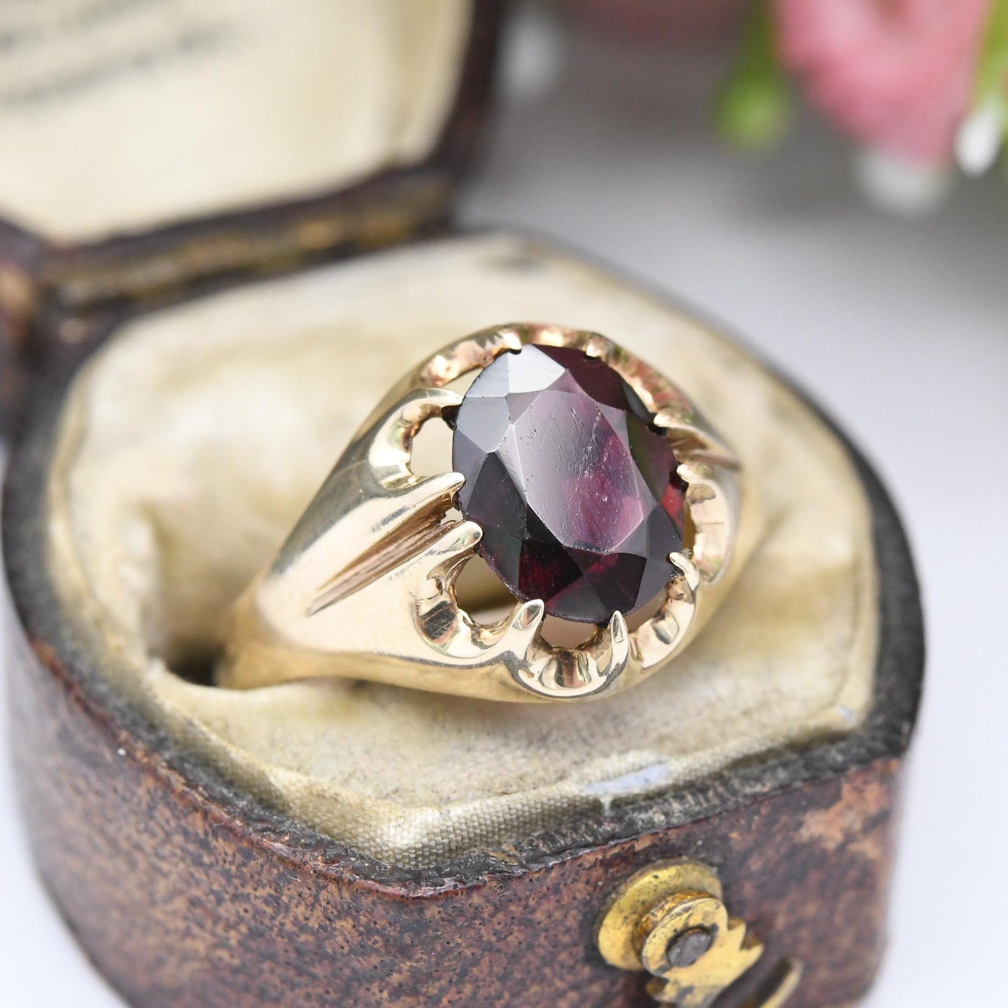 Vintage 9ct Gold Garnet Signet Ring 1985 Charles Lucas and Sons CL&S Edinburgh - Statement Unisex Jewellery | UK Size - P | US Size - 7 3/4