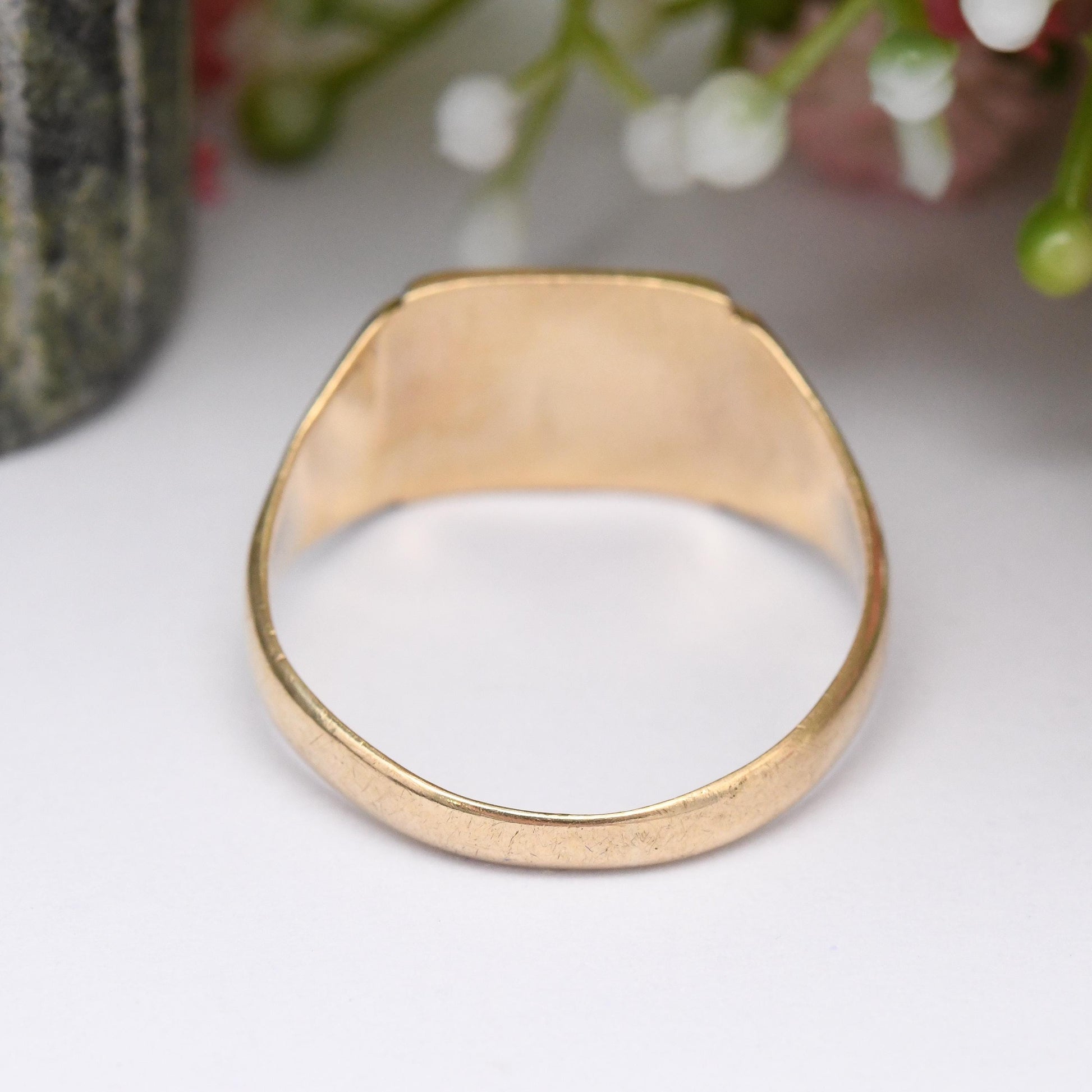 Vintage 9ct Gold Signet Ring 1967 CPS Jewellery - Unisex Everyday Solid Gold Ring | Gift for Him | UK Size - S | US Size - 9