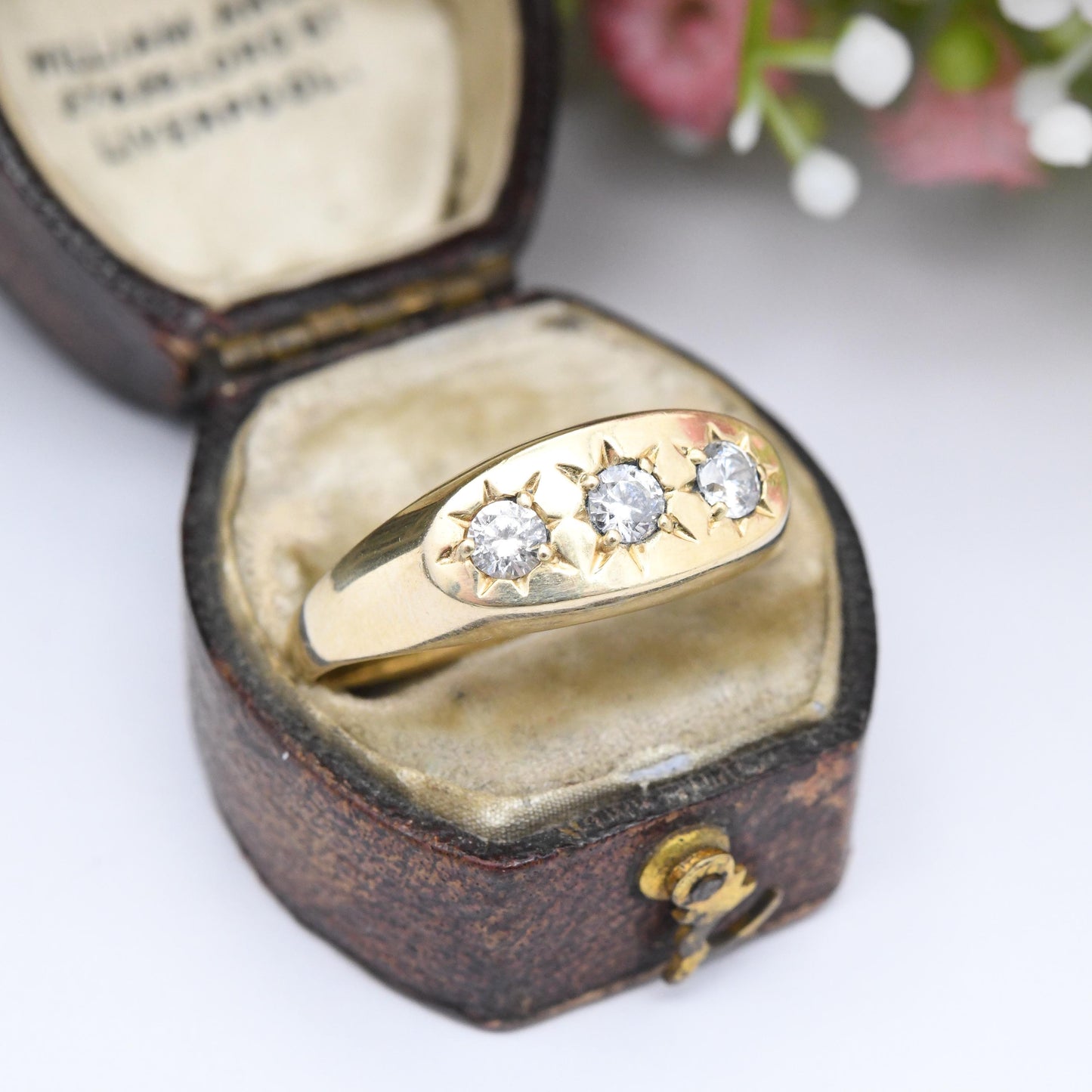 Vintage 9ct Gold CZ Gypsy Ring Star Design - Unisex Three Stone Ring | Gift for Him | Large Size | UK Size - Y 1/2 | US Size - 12 1/4