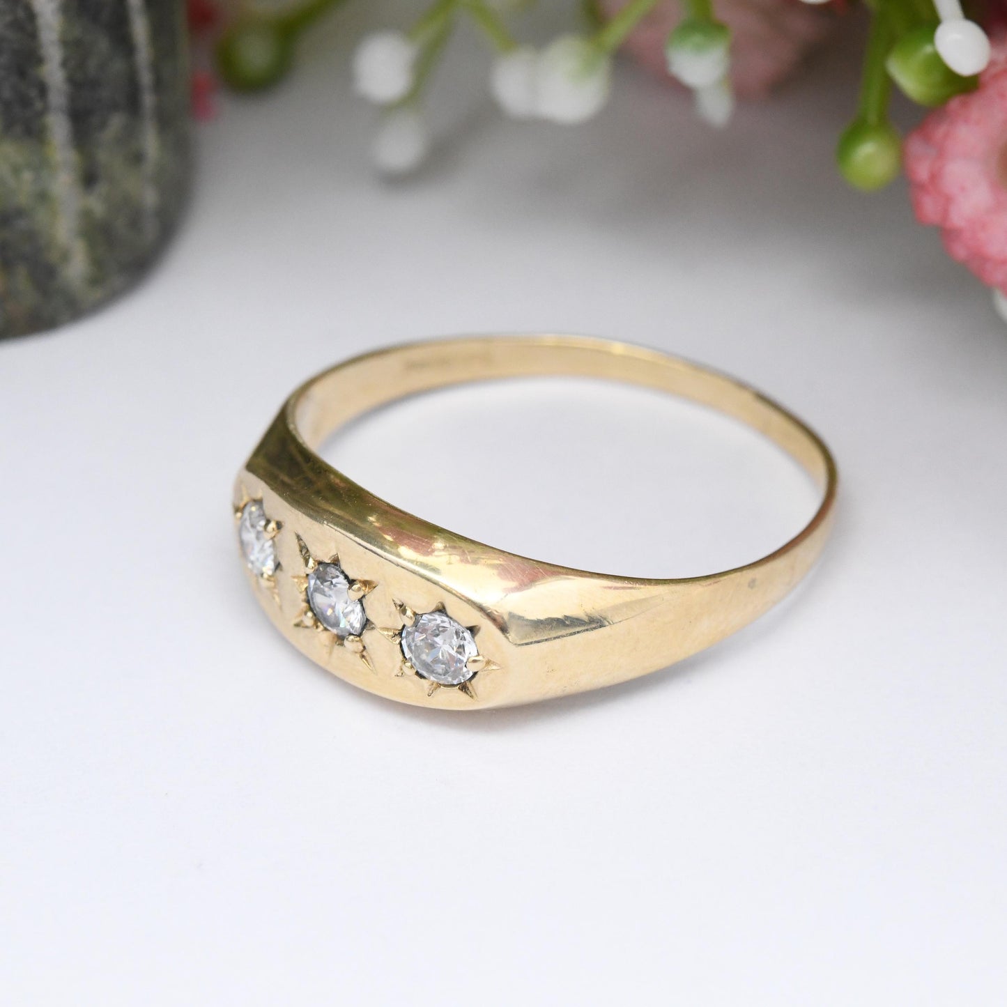 Vintage 9ct Gold CZ Gypsy Ring Star Design - Unisex Three Stone Ring | Gift for Him | Large Size | UK Size - Y 1/2 | US Size - 12 1/4