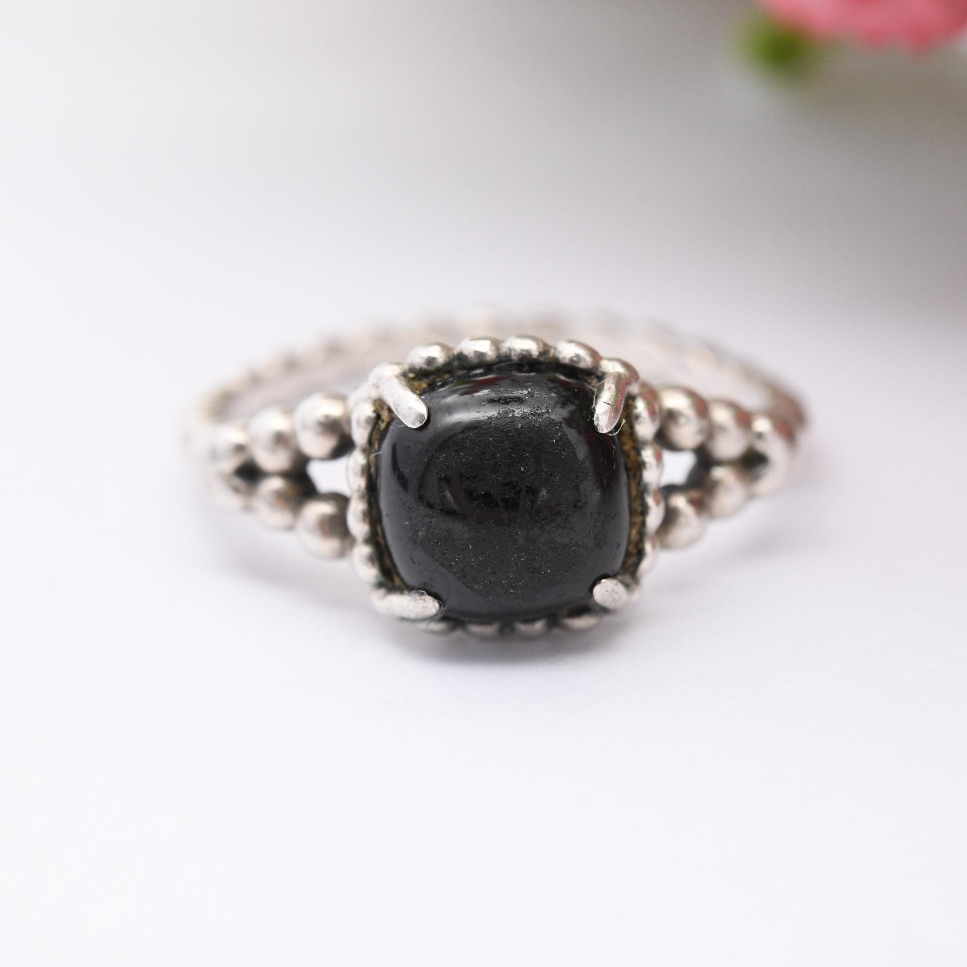 Pandora Sterling Silver Onyx Solitaire Ring - Contemporary Modern Black Stone Ring | Pretty Gift for Her | UK Size - Q | US Size - 8